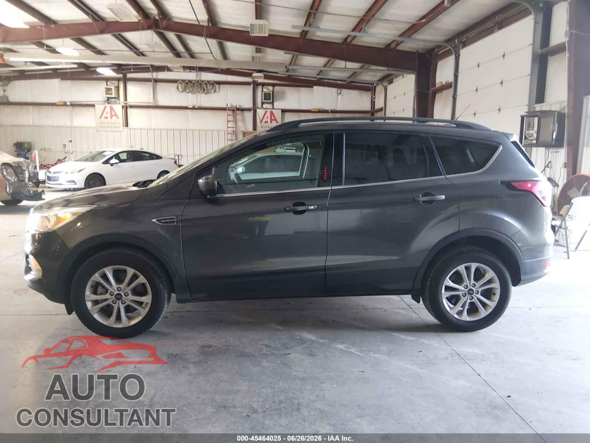 FORD ESCAPE 2018 - 1FMCU9GD4JUD08793
