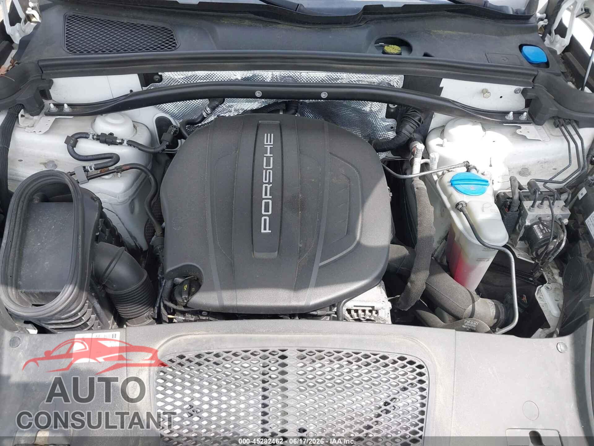 PORSCHE MACAN 2018 - WP1AA2A51JLB01098