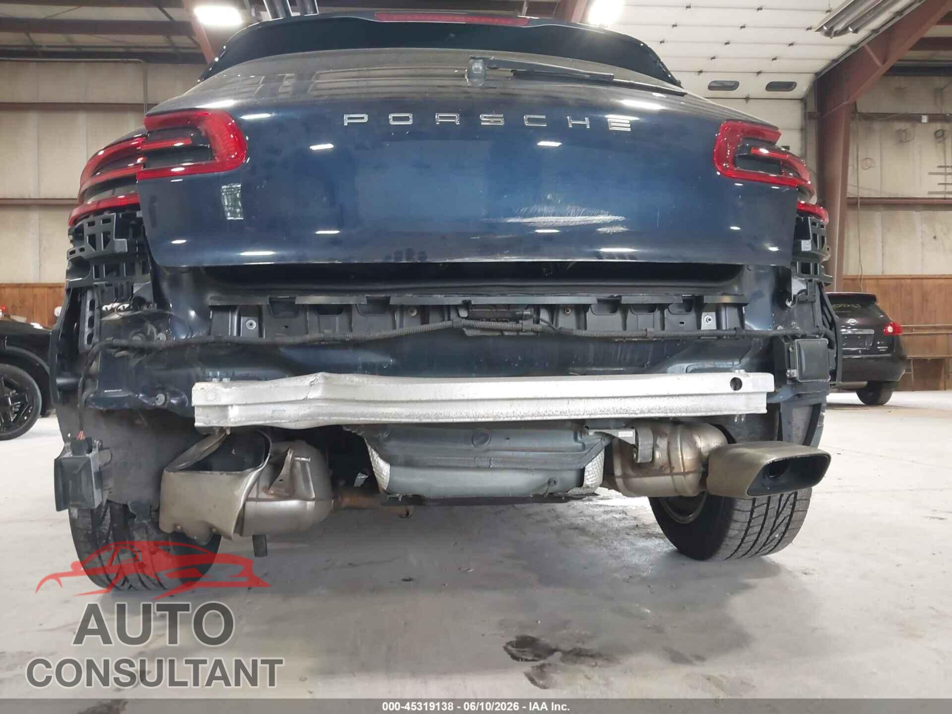 PORSCHE MACAN 2017 - WP1AA2A52HLB02013