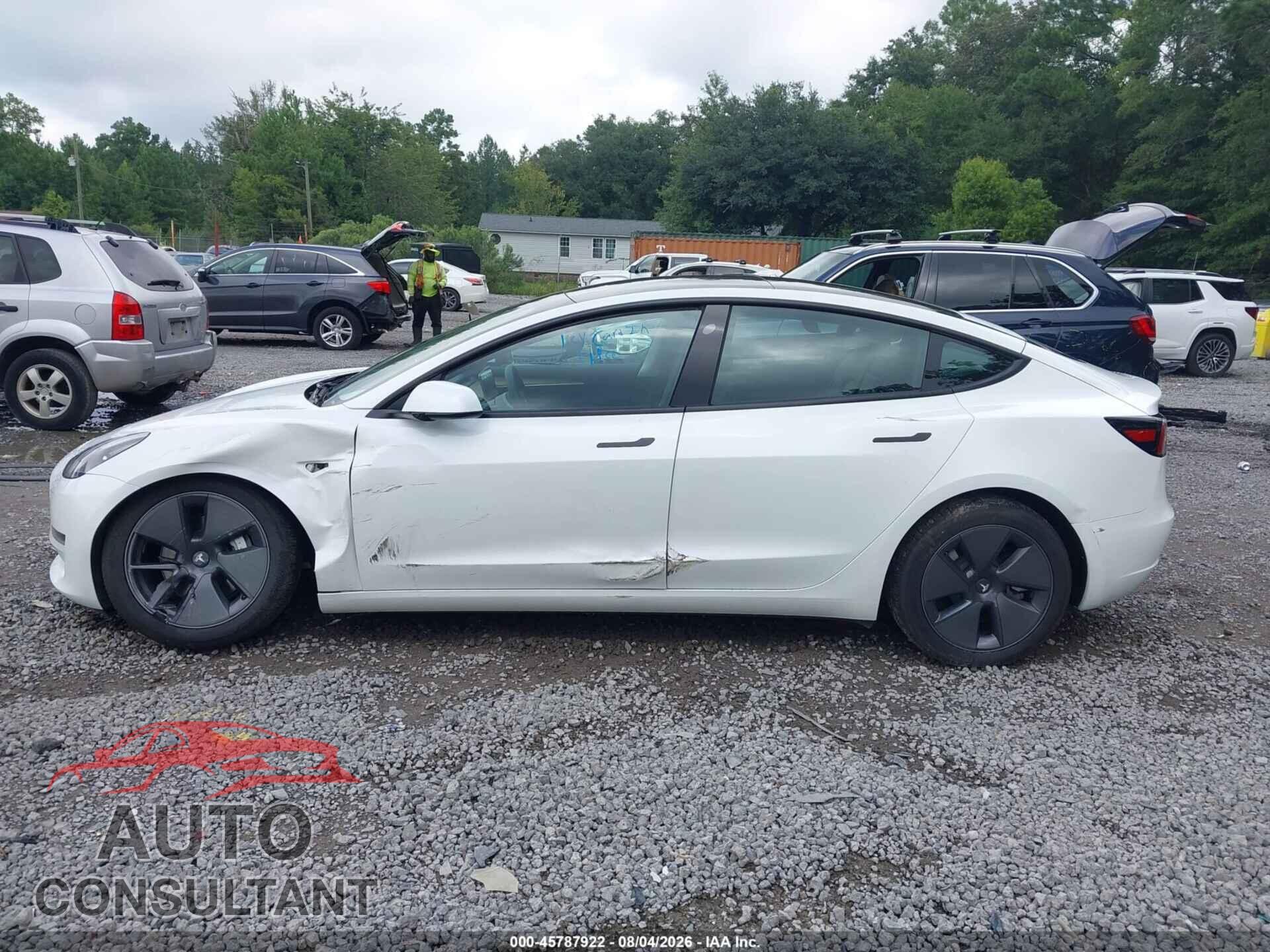 TESLA MODEL 3 2023 - 5YJ3E1EA9PF542943