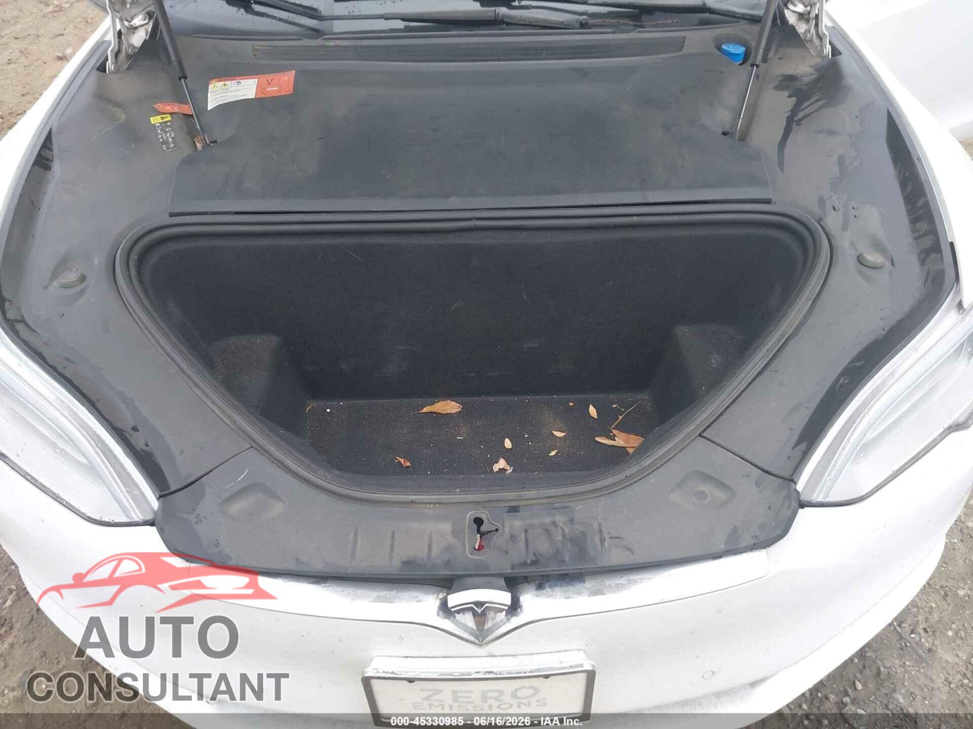 TESLA MODEL S 2018 - 5YJSA1E2XJF240102