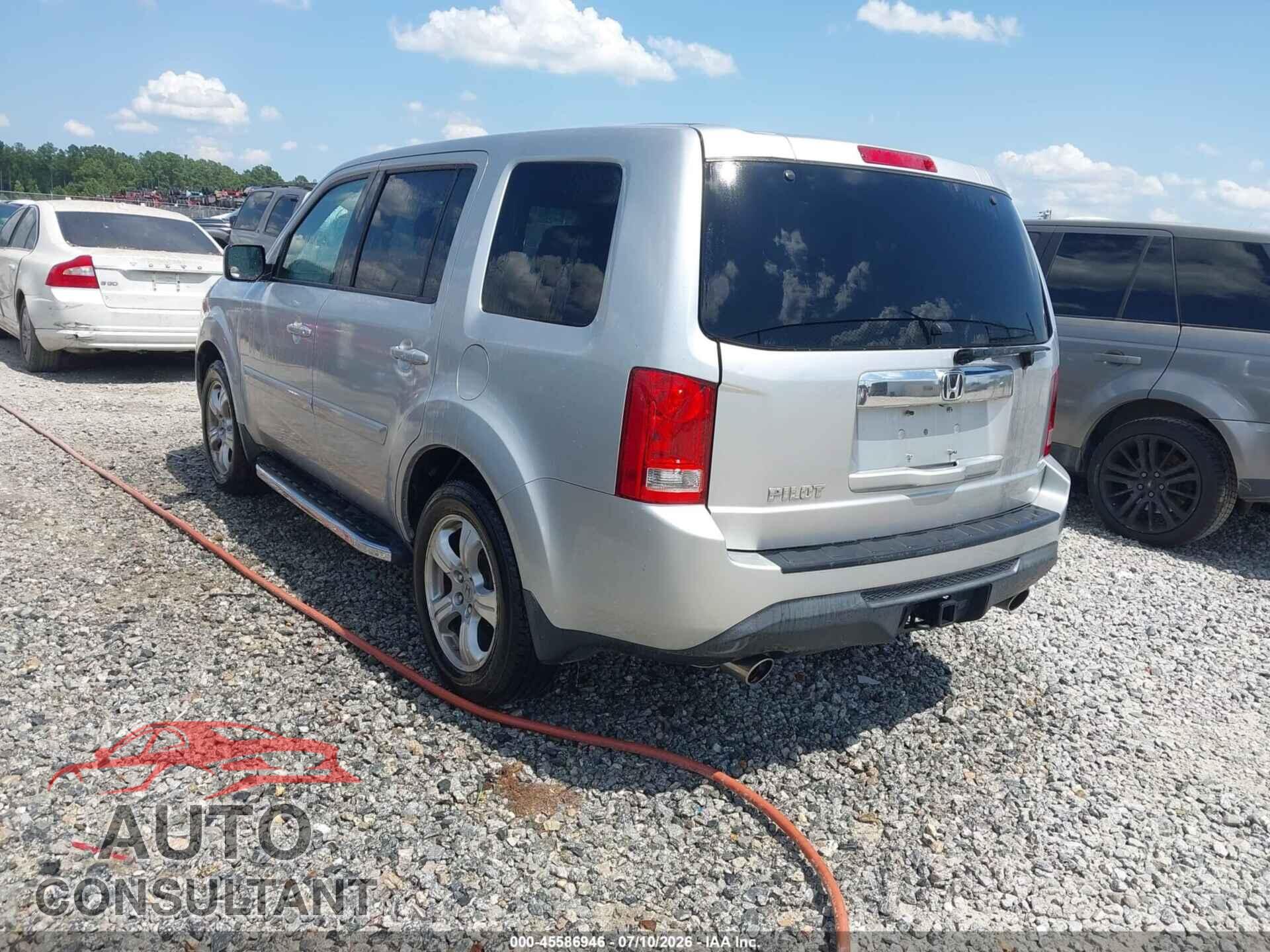HONDA PILOT 2013 - 5FNYF3H74DB021803