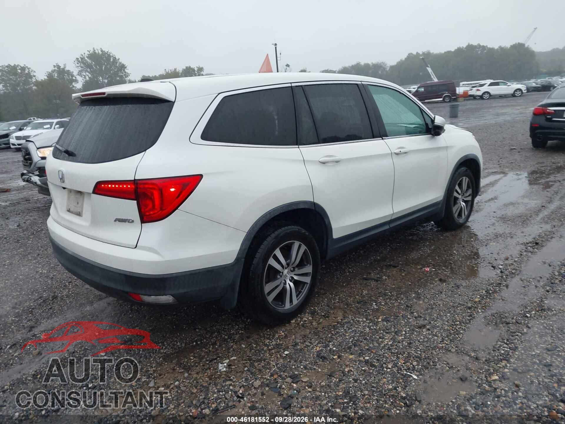 HONDA PILOT 2018 - 5FNYF6H56JB029770