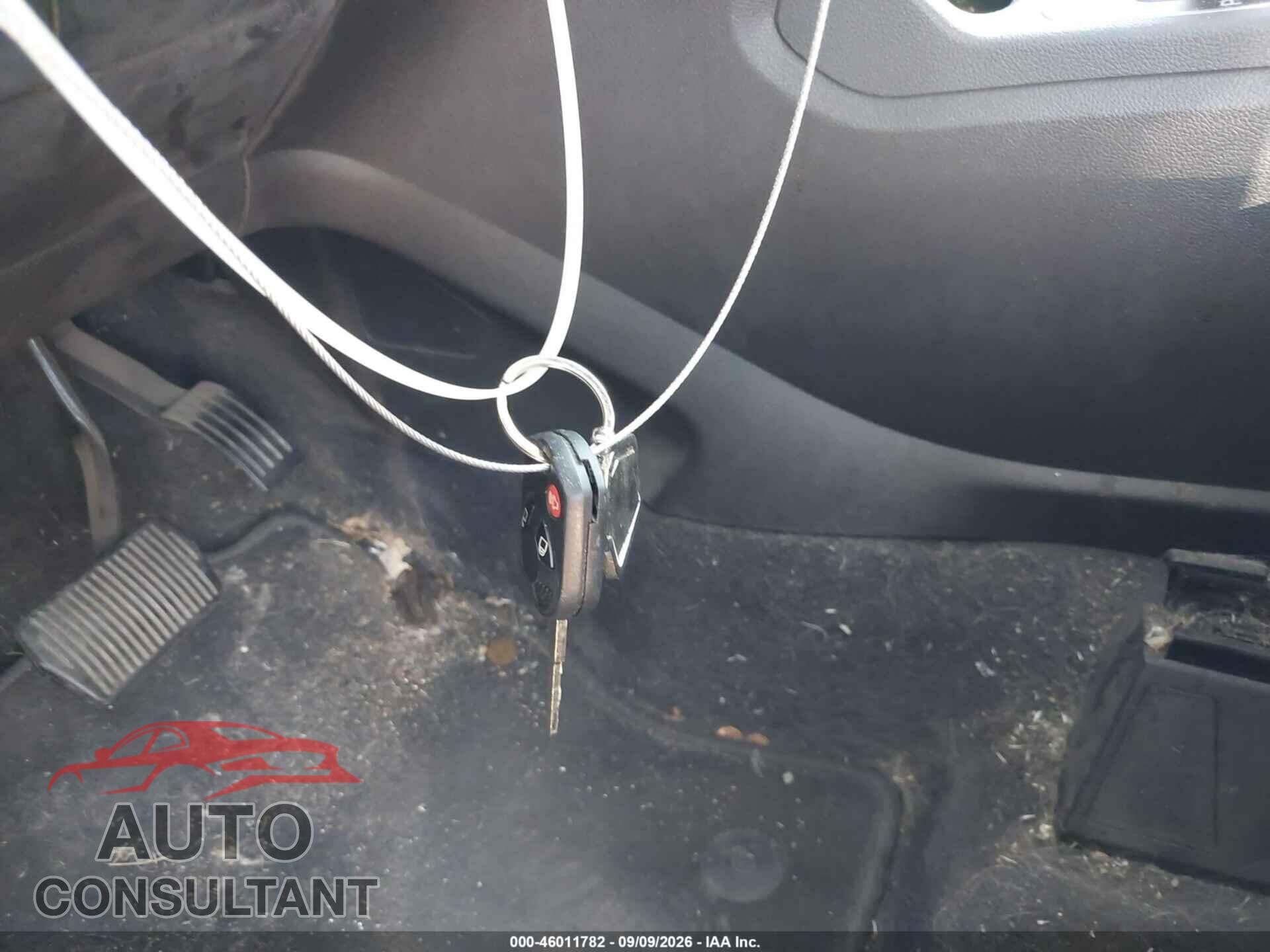 FORD ESCAPE 2017 - 1FMCU0F79HUC49242