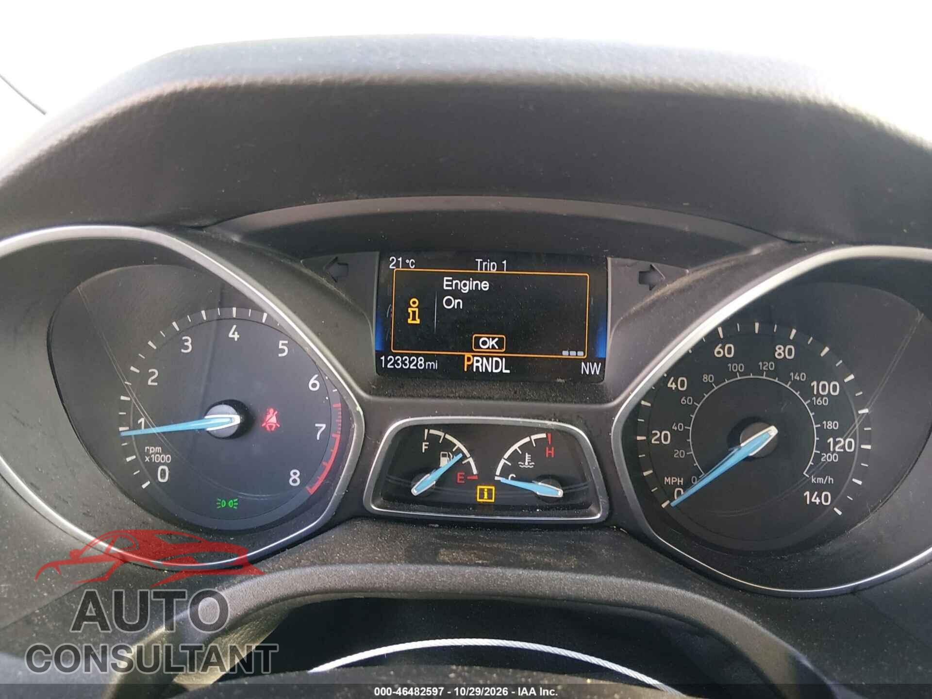 FORD FOCUS 2016 - 1FADP3K25GL364068