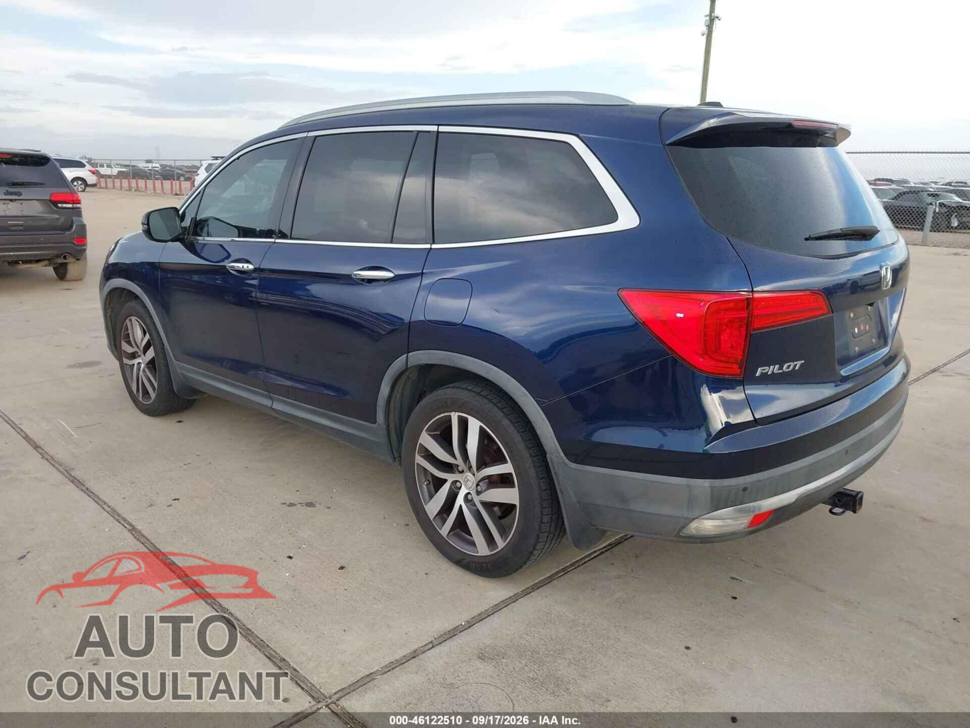HONDA PILOT 2017 - 5FNYF5H93HB030916