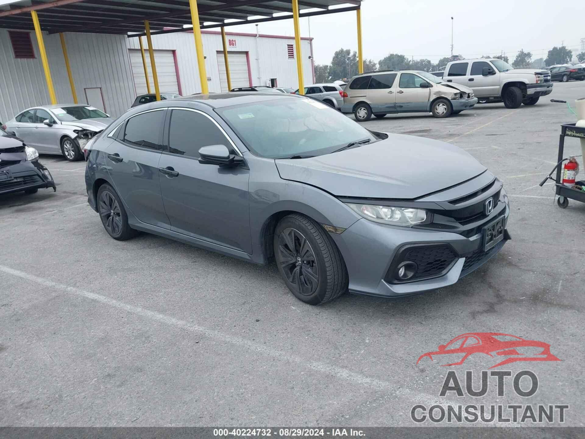 HONDA CIVIC 2018 - SHHFK7H79JU426673