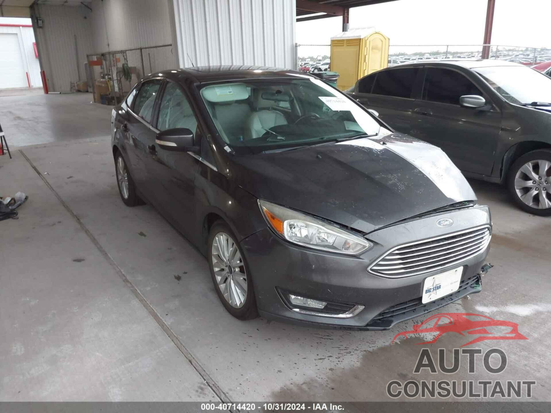 FORD FOCUS 2018 - 1FADP3J2XJL271801