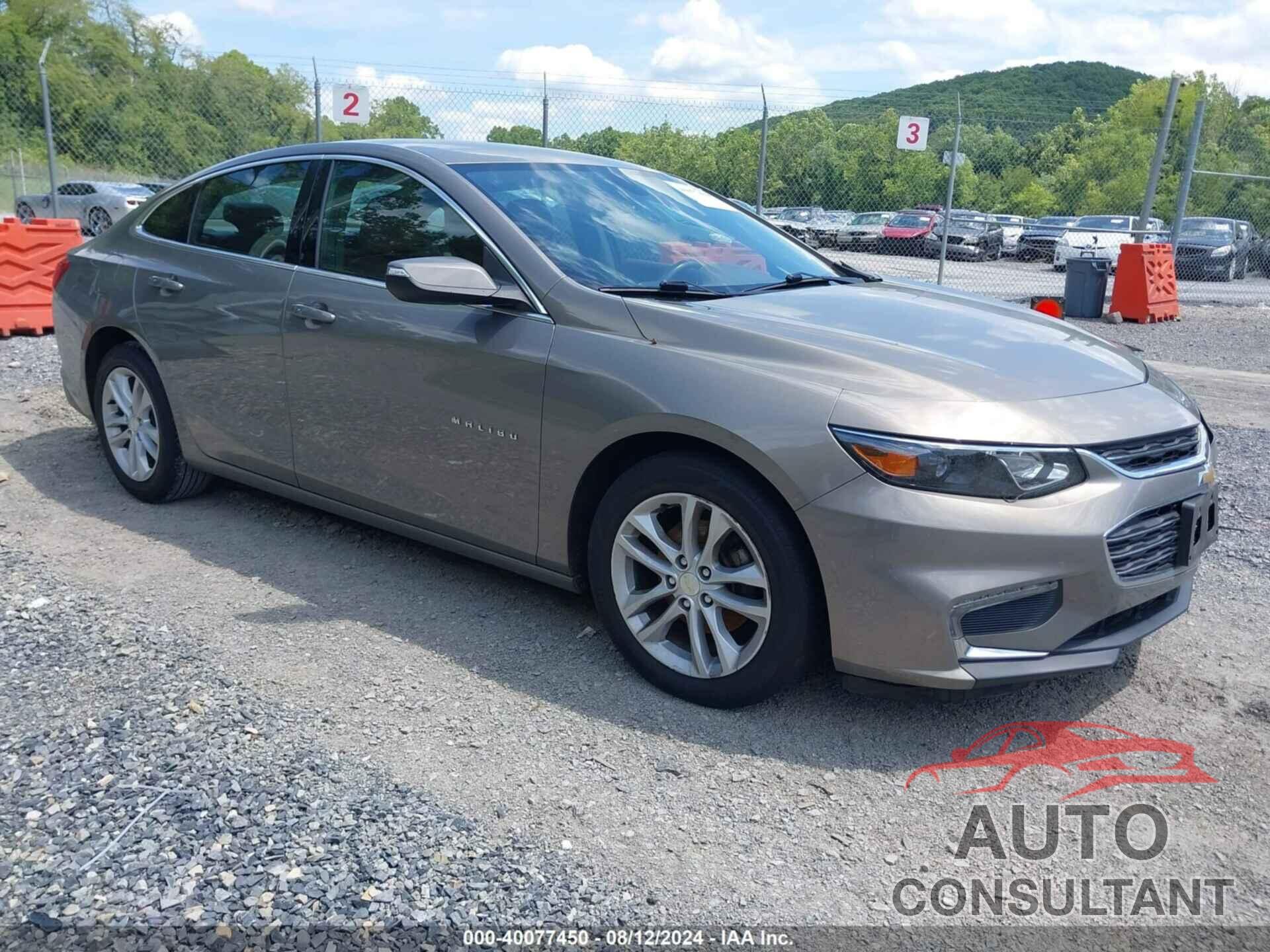 CHEVROLET MALIBU 2017 - 1G1ZE5ST3HF165894