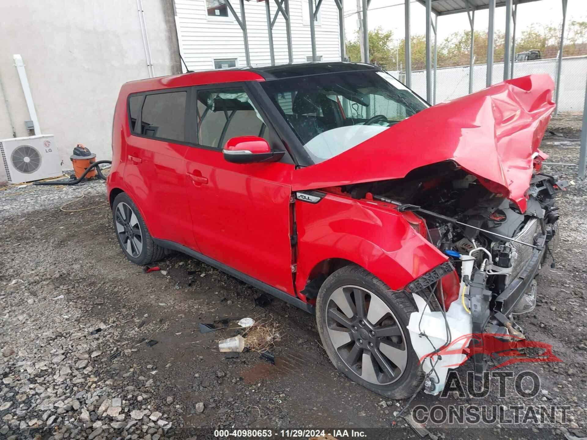 KIA SOUL 2015 - KNDJX3A5XF7768077