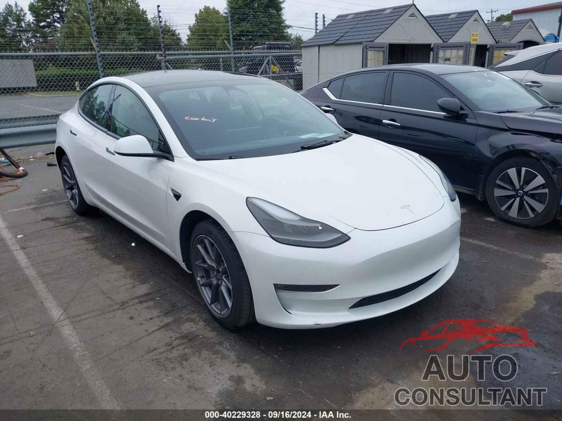 TESLA MODEL 3 2022 - 5YJ3E1EB5NF339229