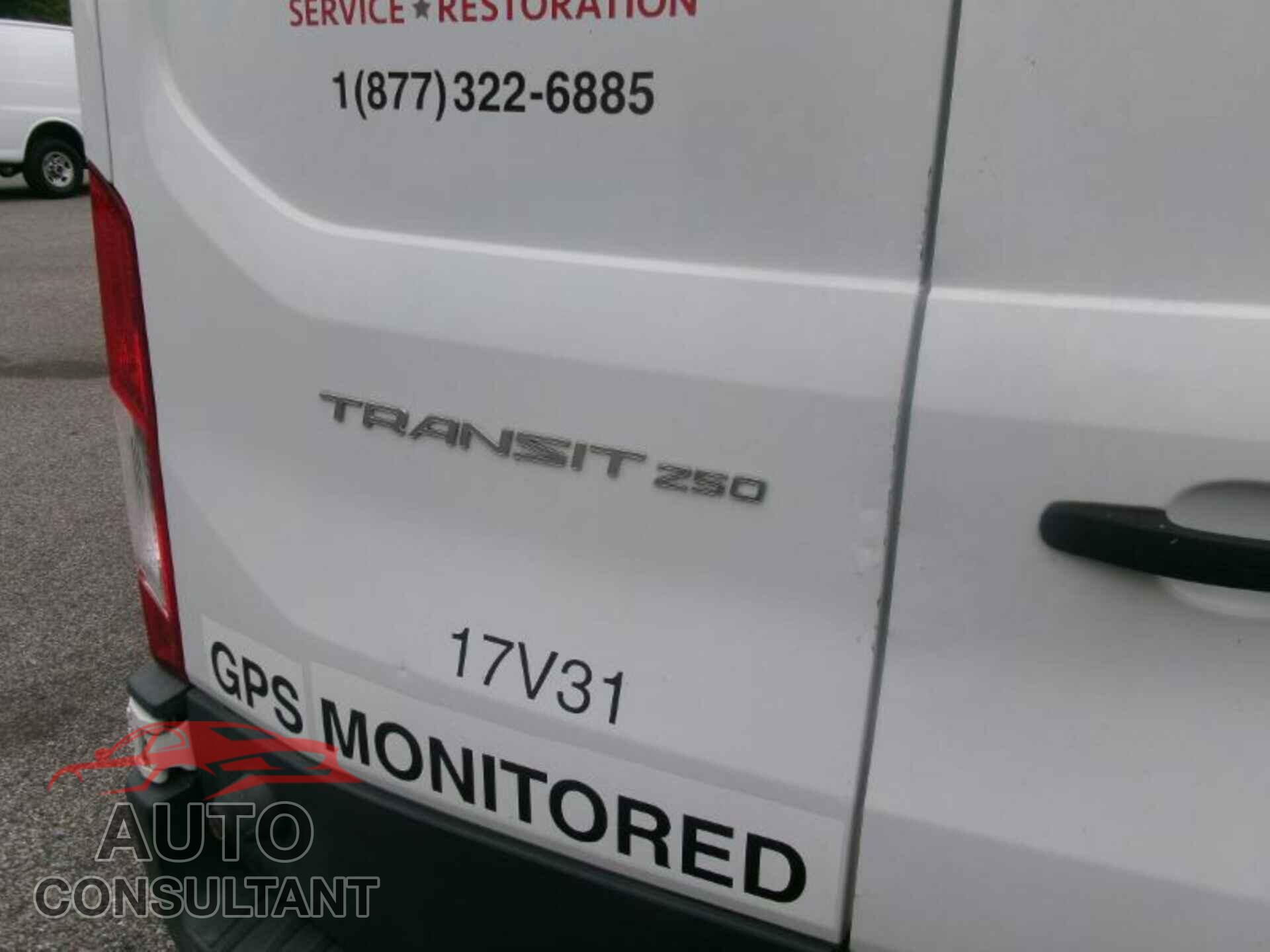 FORD TRANSIT 2017 - 1FTYR2CM9HKB37148