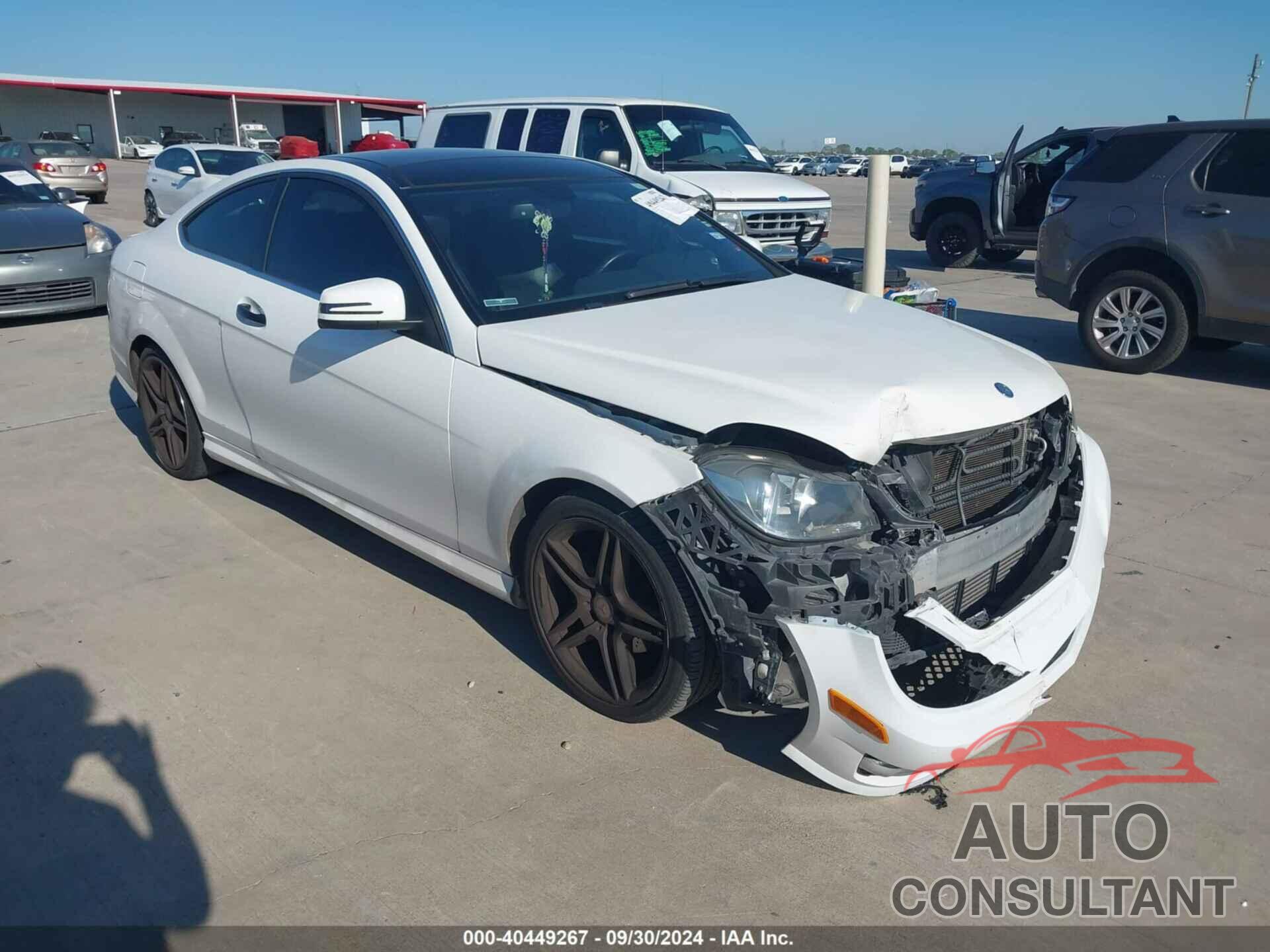 MERCEDES-BENZ C 250 2014 - WDDGJ4HB3EG285810