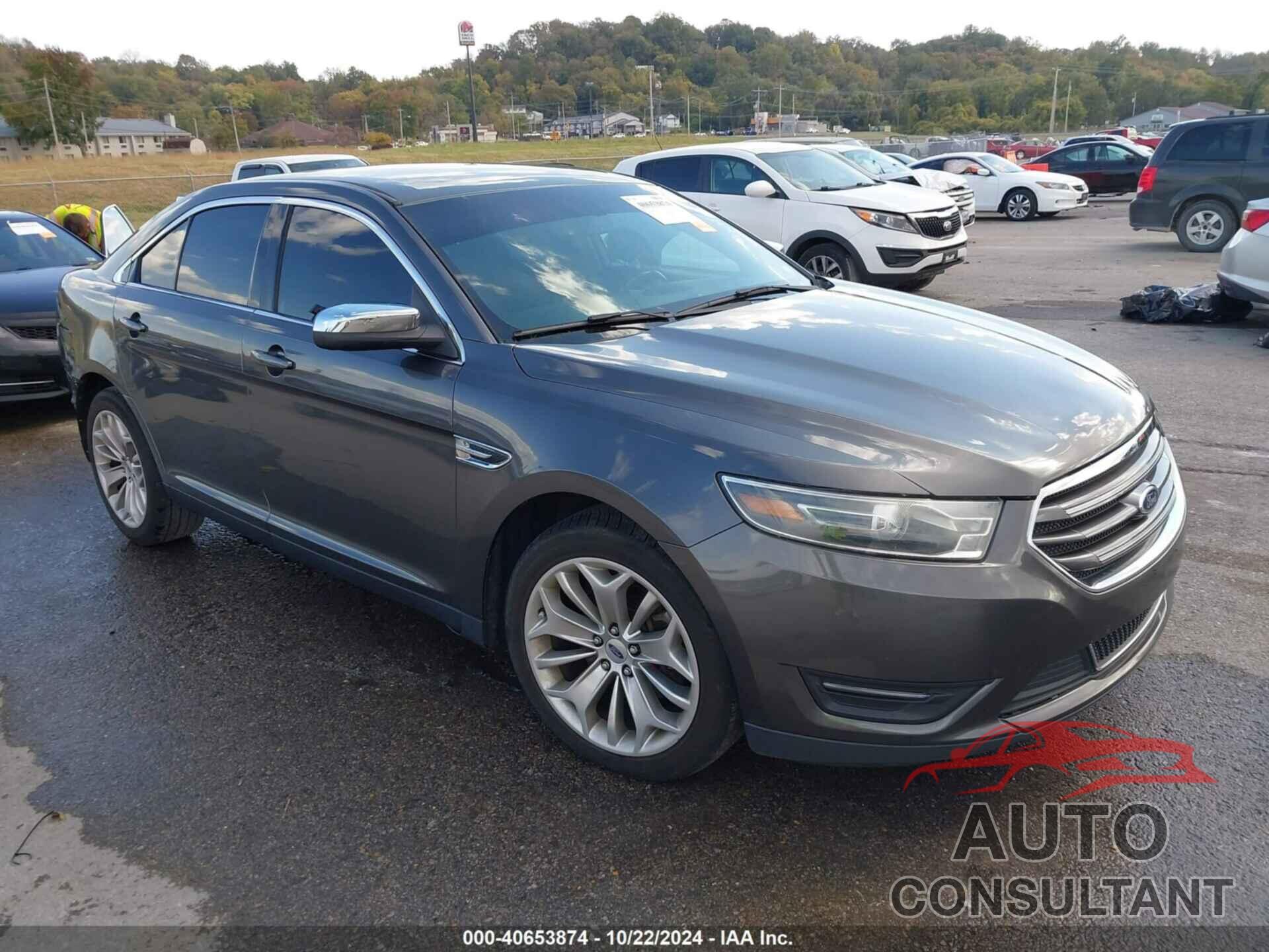 FORD TAURUS 2015 - 1FAHP2F82FG117608