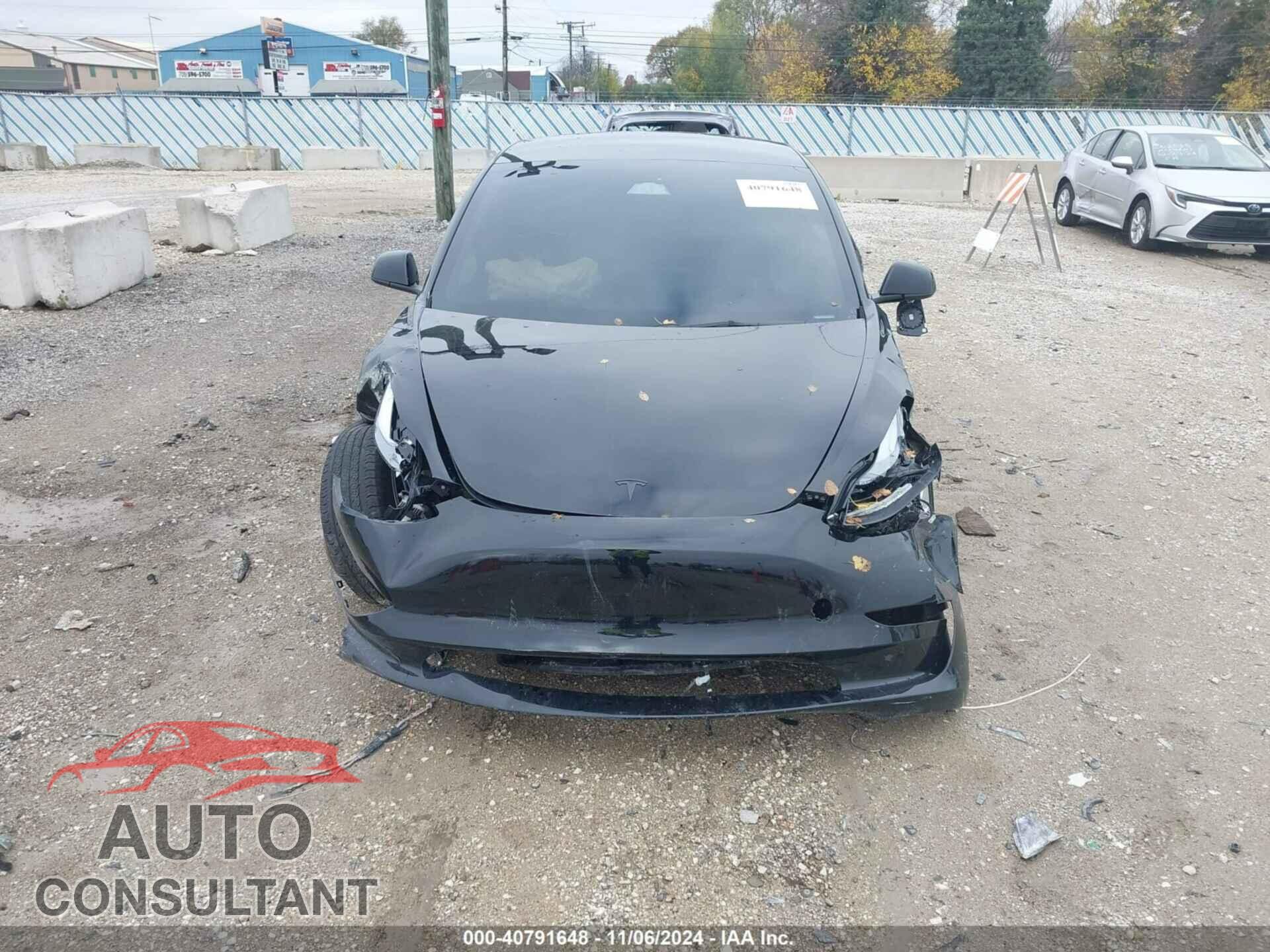 TESLA MODEL 3 2023 - 5YJ3E1EA9PF592564