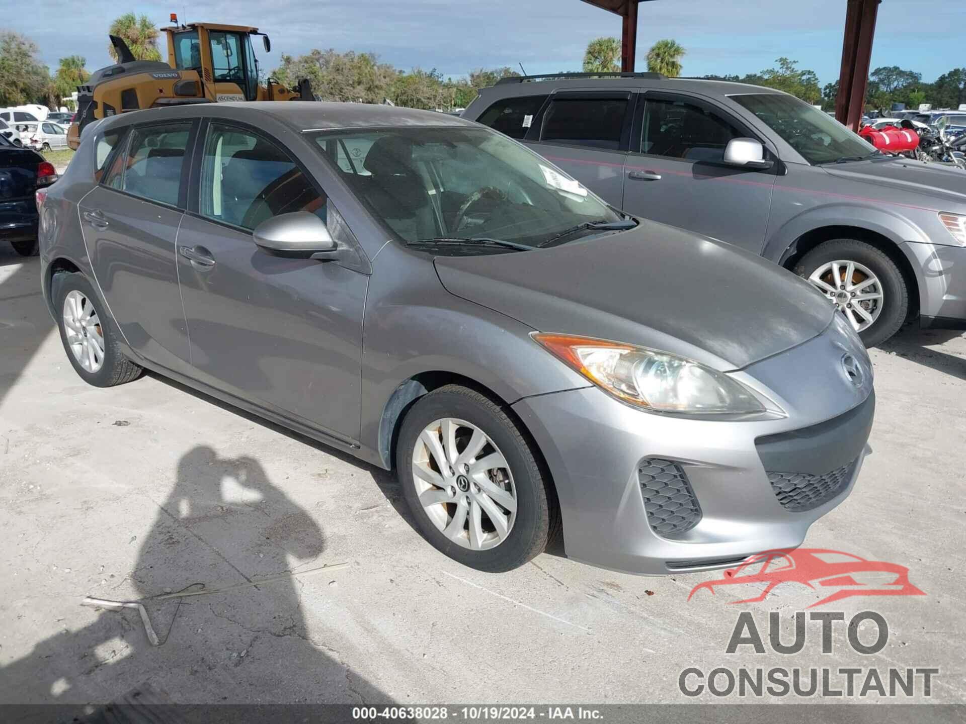 MAZDA MAZDA3 2013 - JM1BL1L7XD1815577