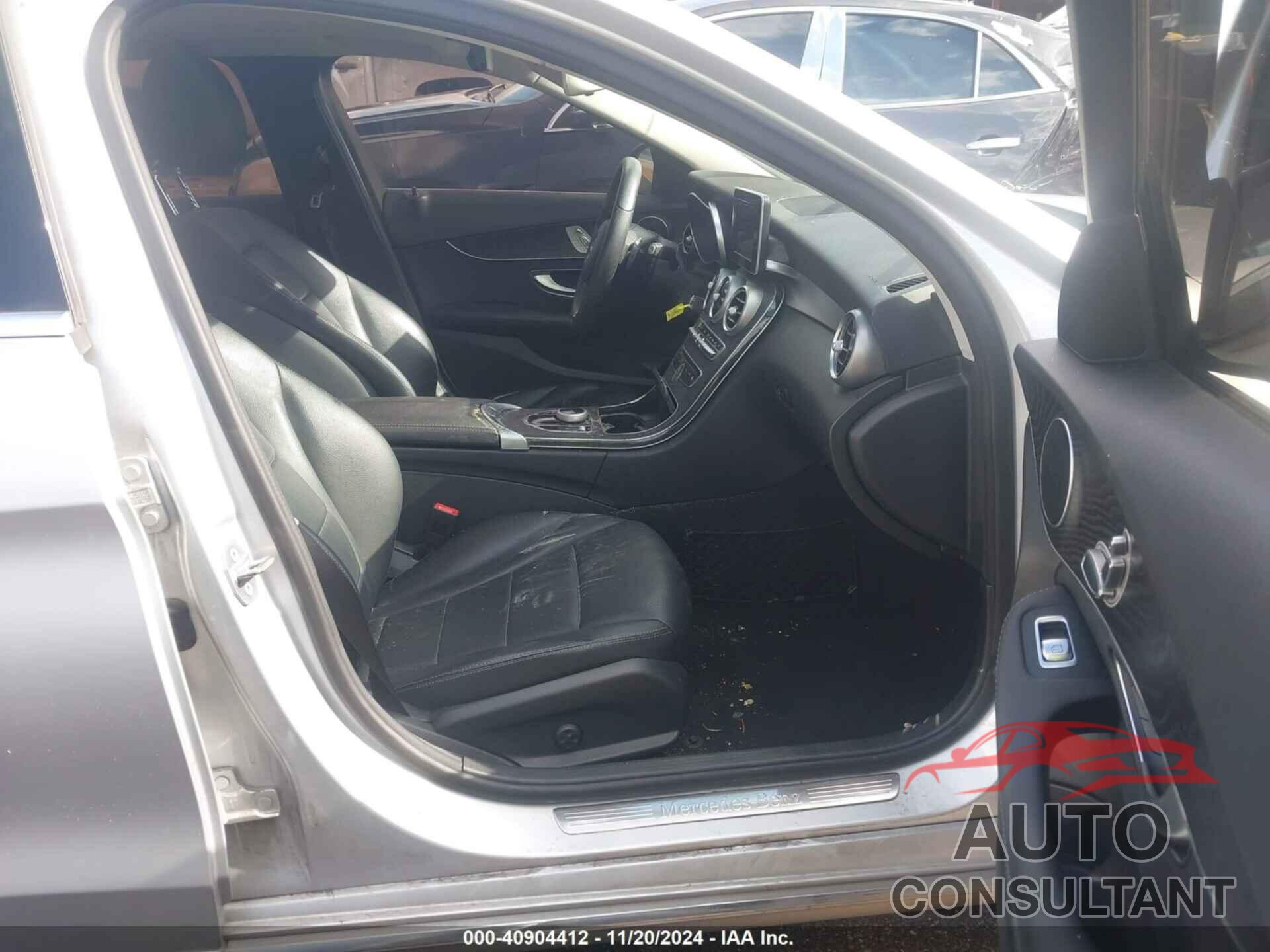 MERCEDES-BENZ C 300 2017 - 55SWF4JB8HU222457