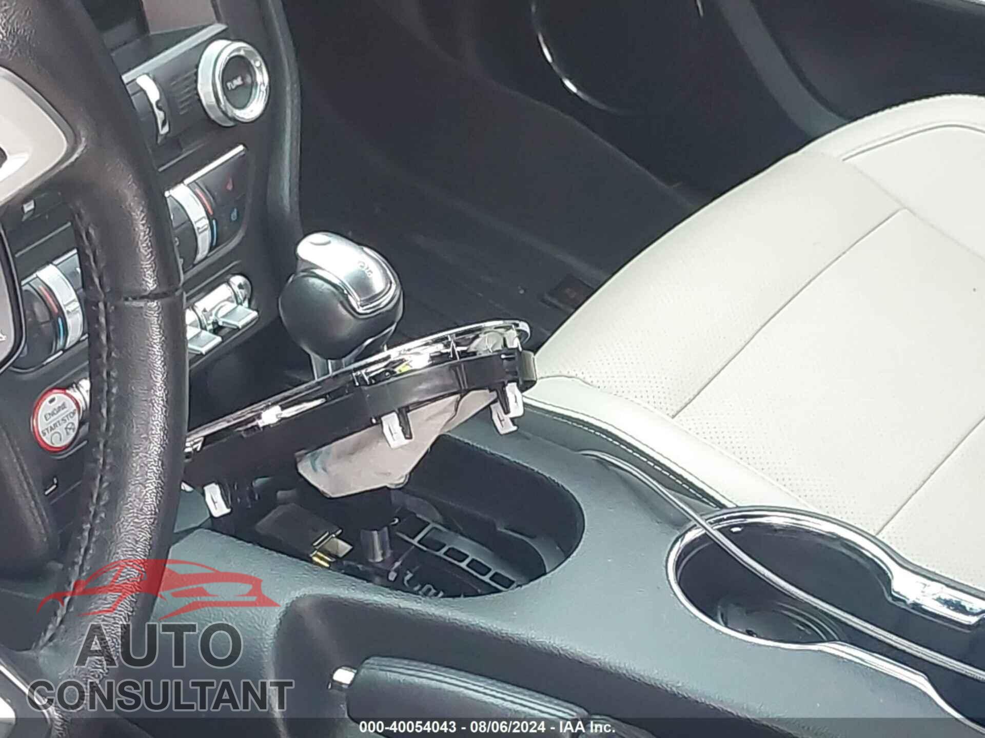 FORD MUSTANG 2017 - 1FATP8UH1H5316566