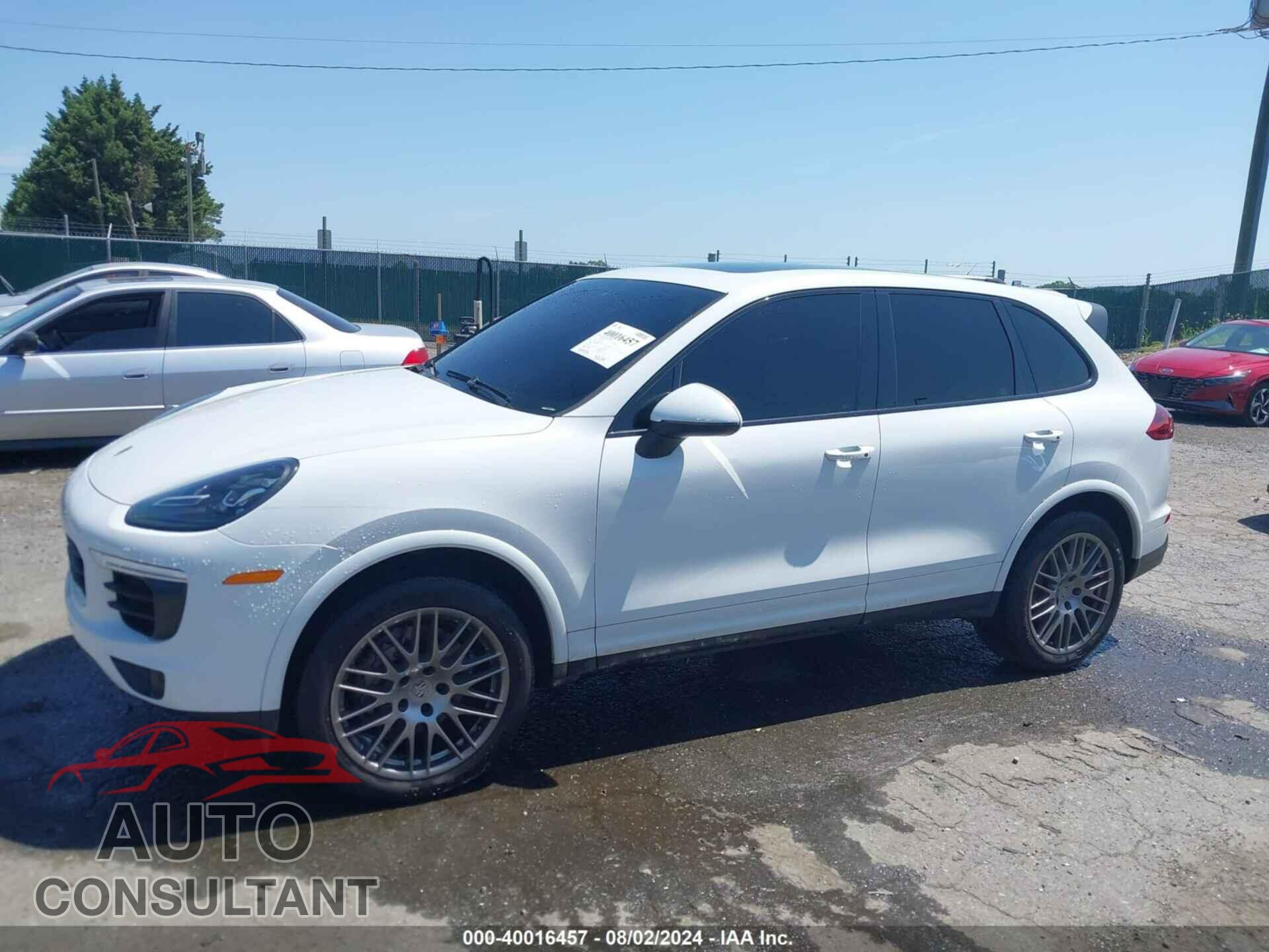 PORSCHE CAYENNE 2016 - WP1AB2A29GLA95546