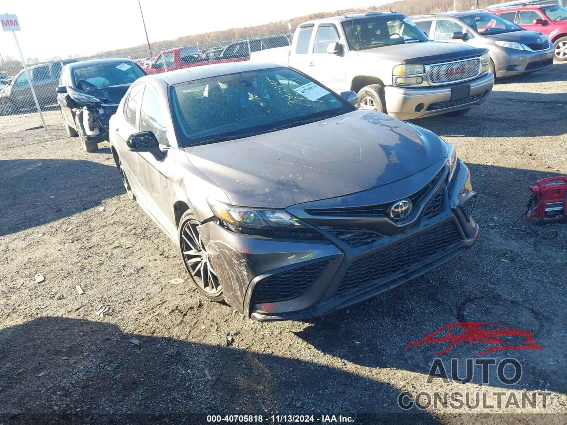 TOYOTA CAMRY 2021 - 4T1G11AK6MU480475
