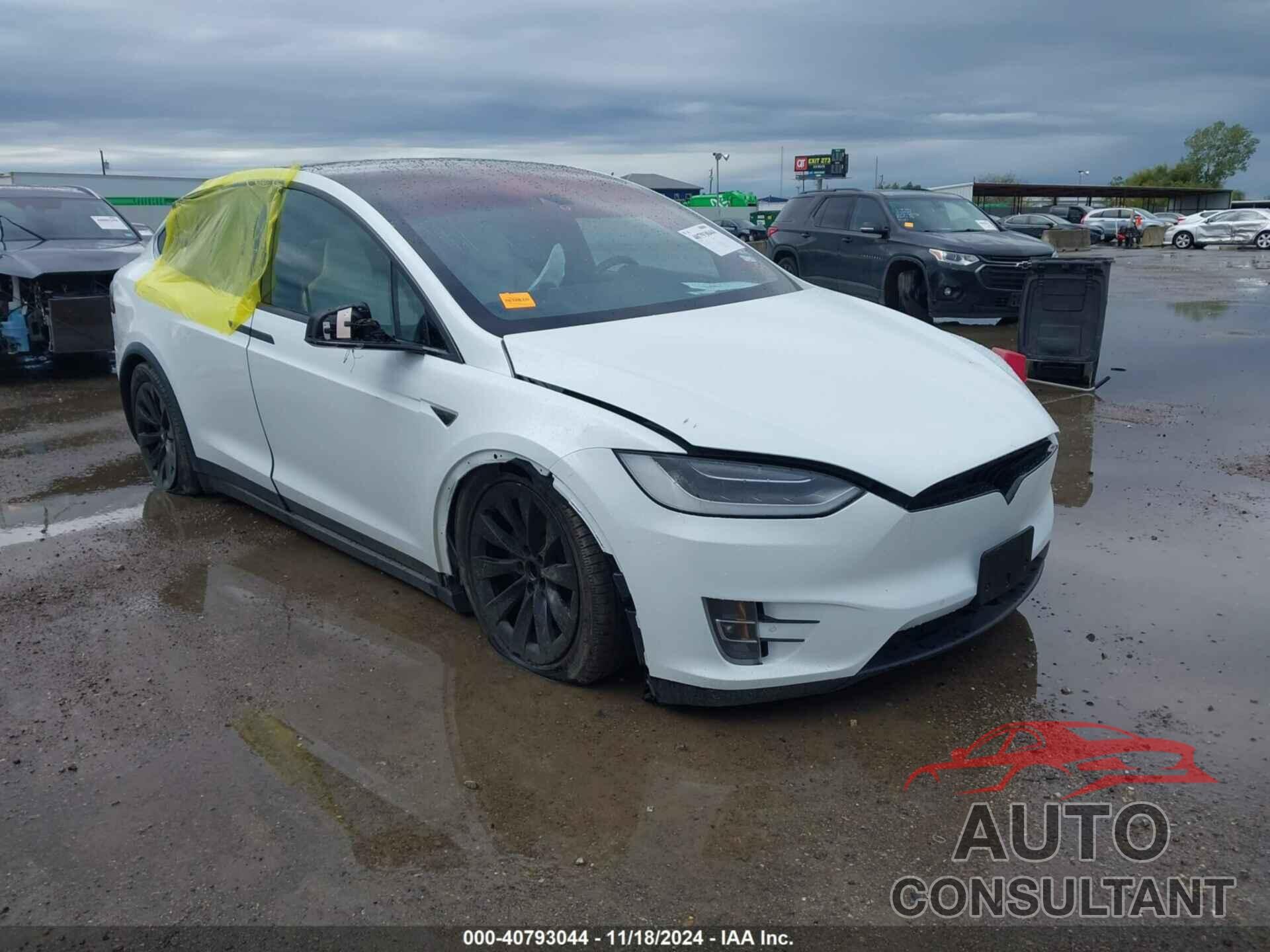 TESLA MODEL X 2016 - 5YJXCBE22GF014988