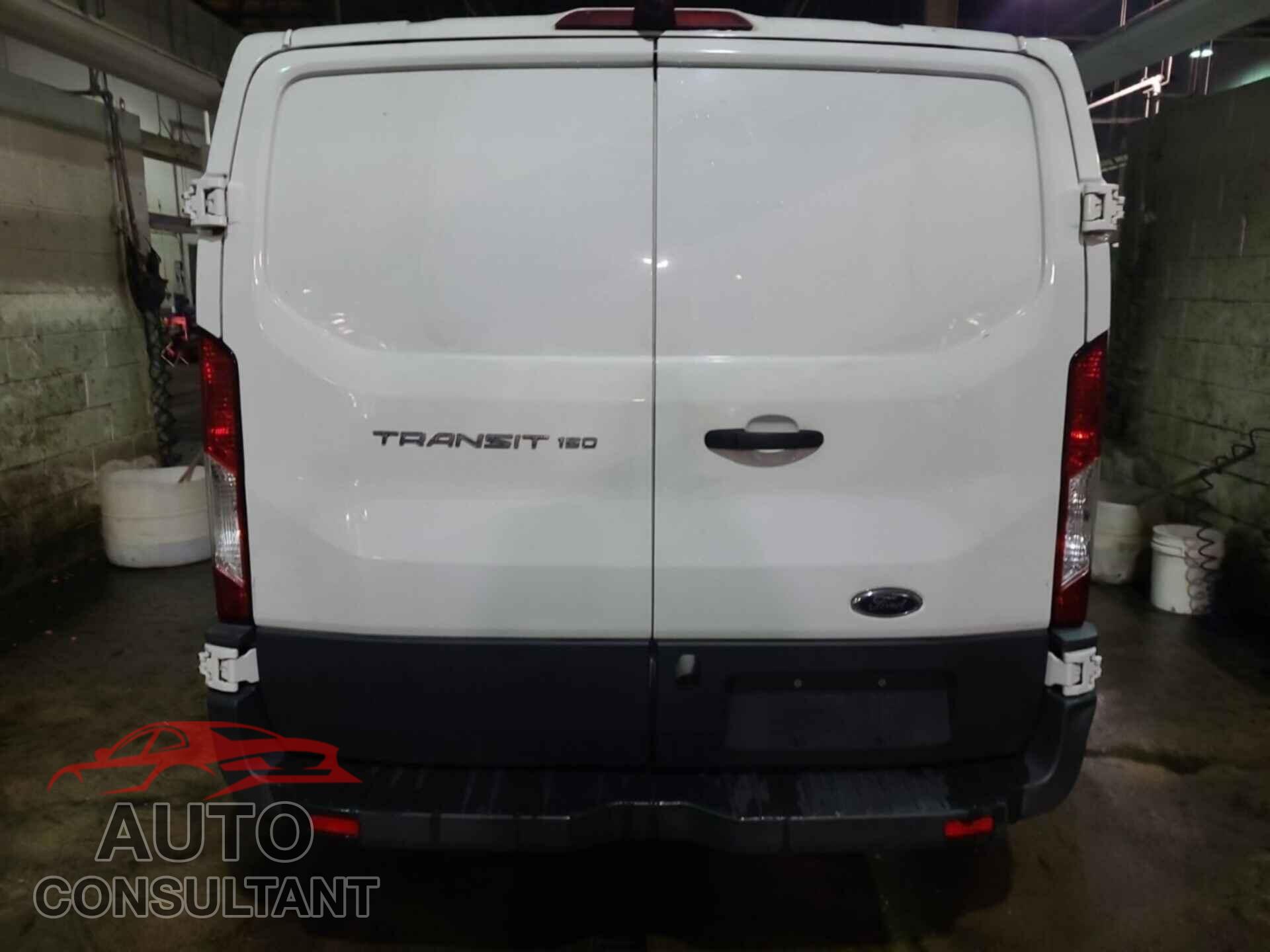 FORD TRANSIT 2017 - 1FTYE1YM4HKB28131