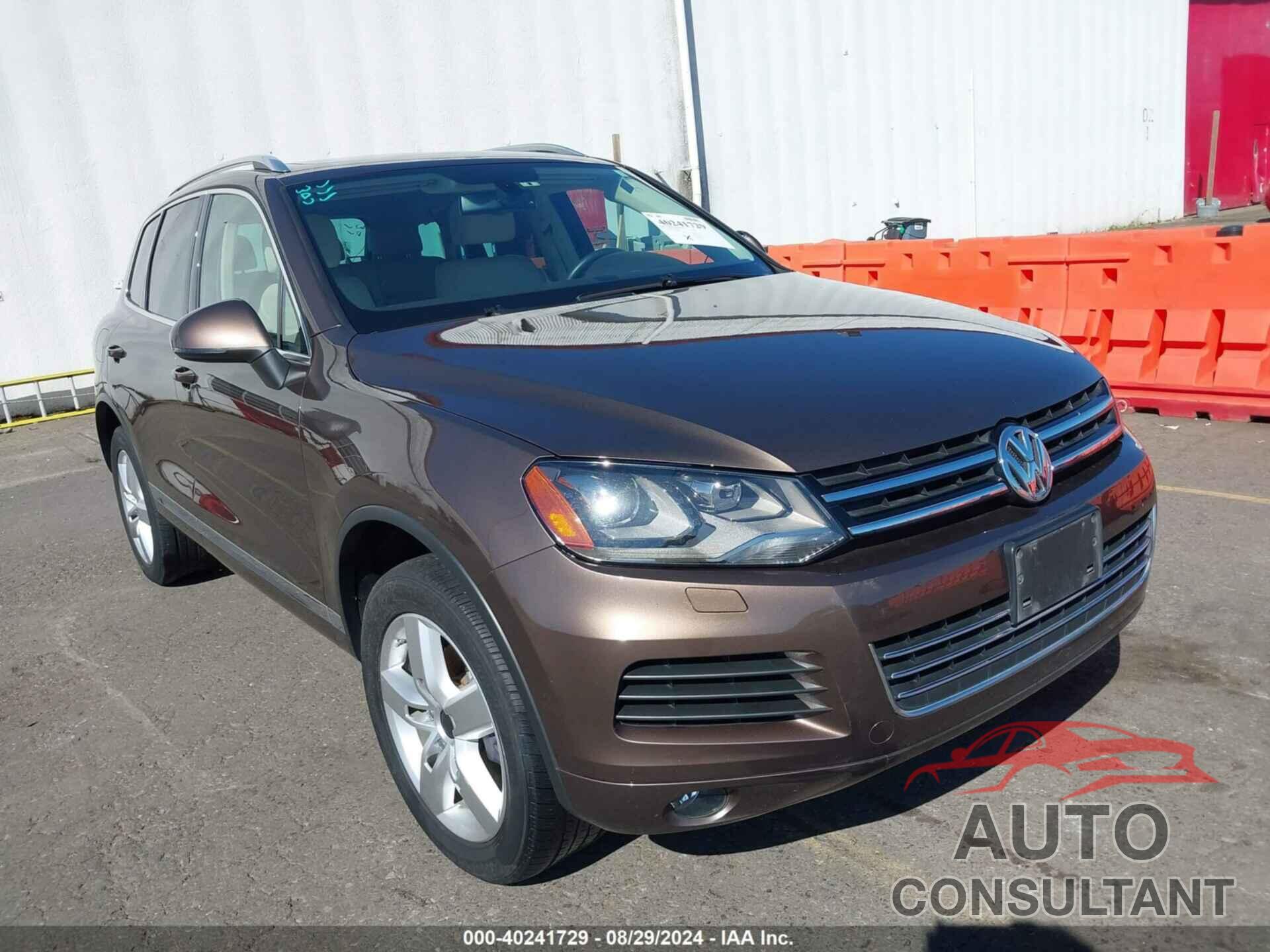 VOLKSWAGEN TOUAREG 2014 - WVGEF9BP3ED014960