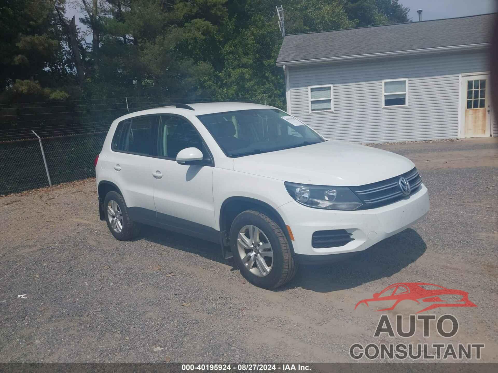 VOLKSWAGEN TIGUAN 2017 - WVGBV7AXXHK005054