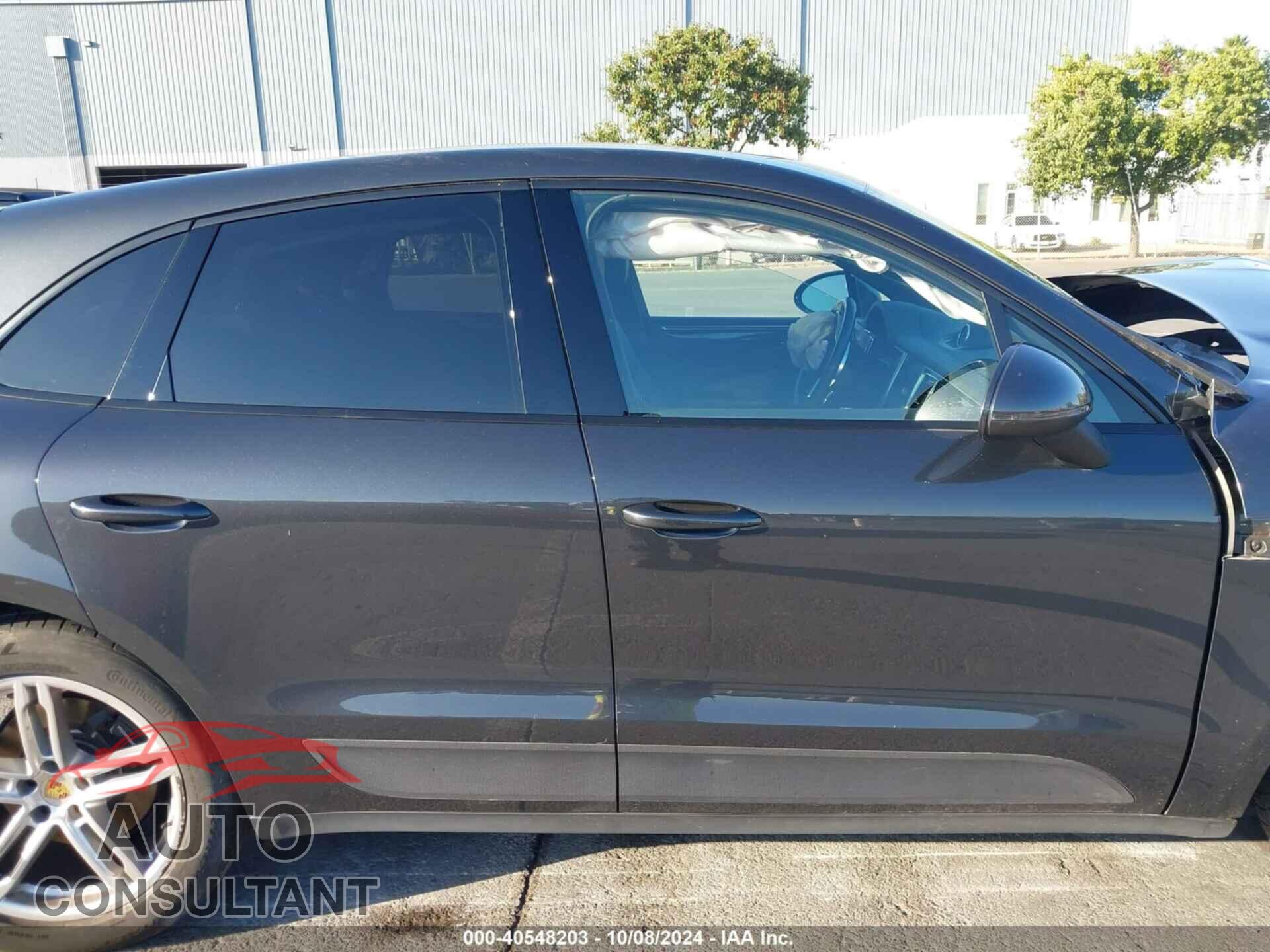PORSCHE MACAN 2017 - WP1AA2A55HLB06380