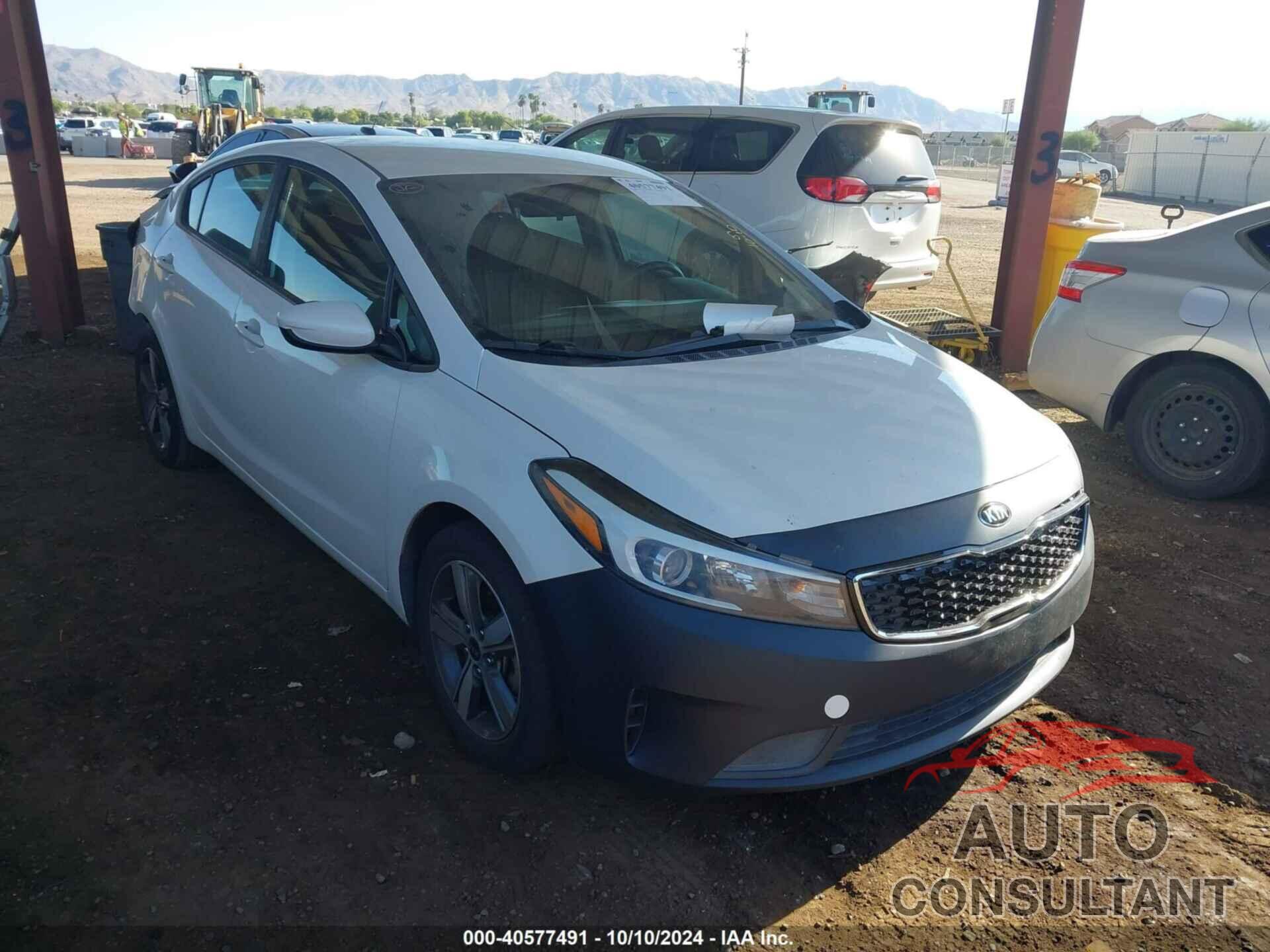 KIA FORTE 2018 - 3KPFL4A77JE214335