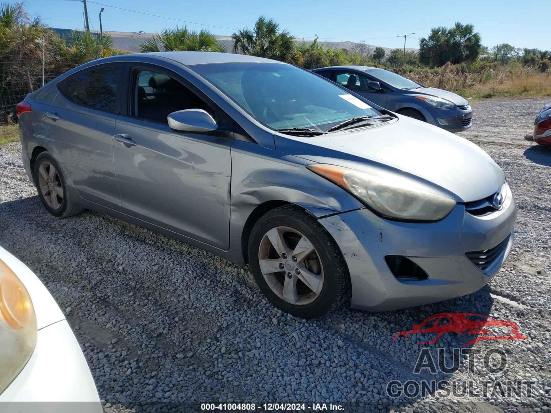 HYUNDAI ELANTRA 2013 - KMHDH4AE6DU766952