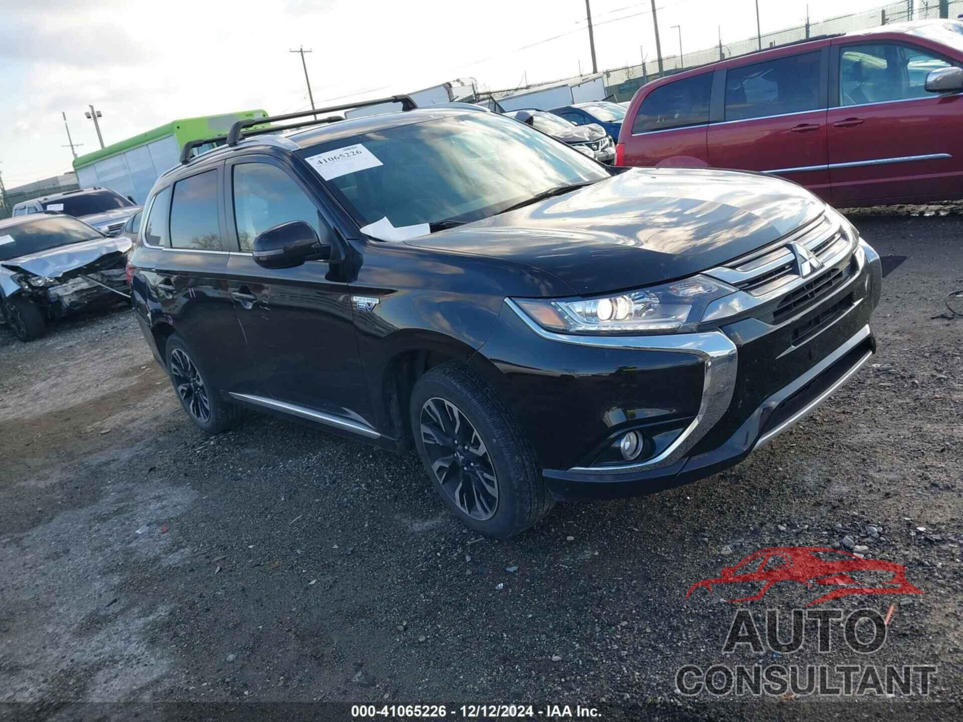 MITSUBISHI OUTLANDER PHEV 2018 - JA4J24A58JZ057683