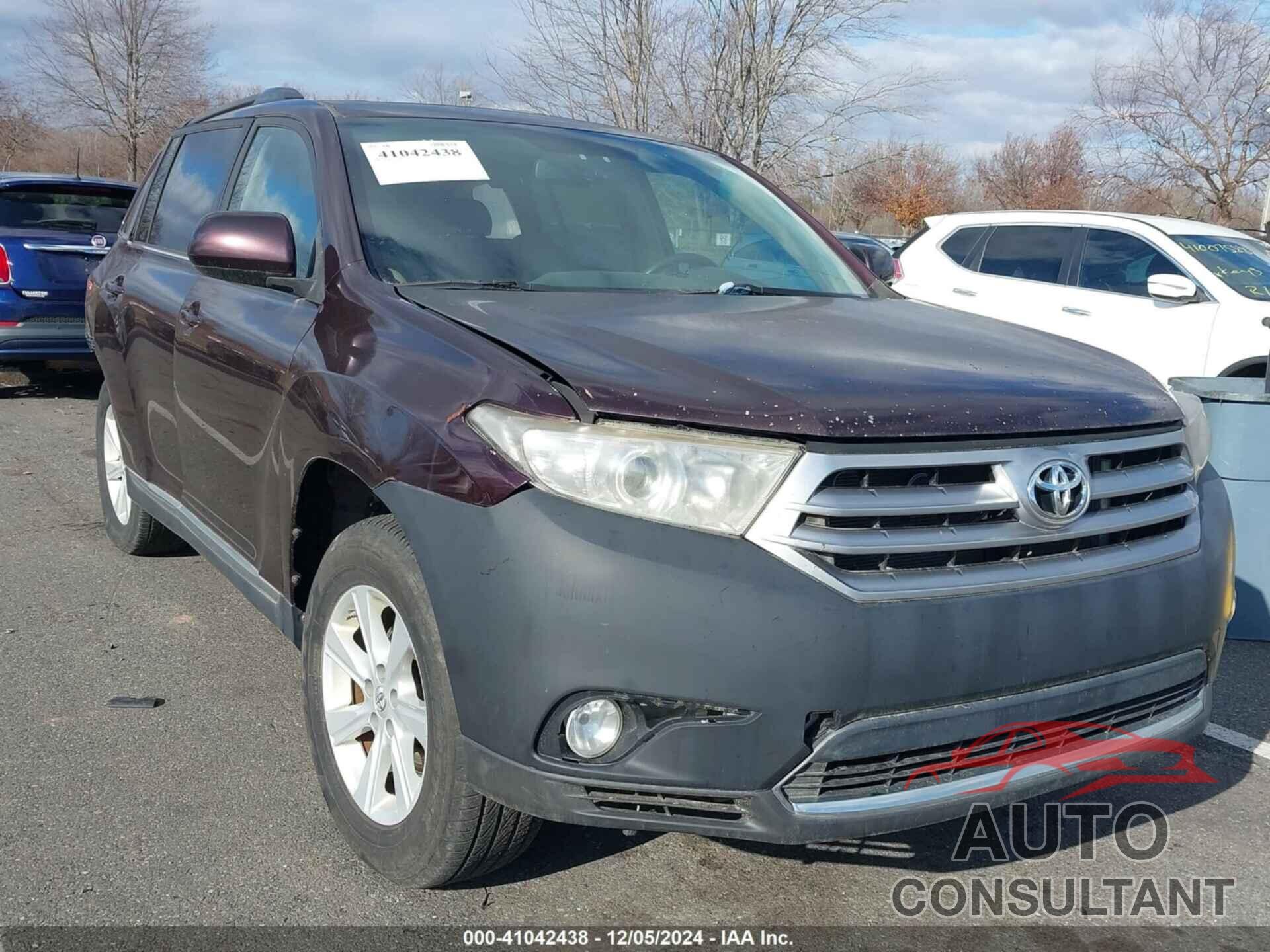 TOYOTA HIGHLANDER 2012 - 5TDBK3EH1CS108826