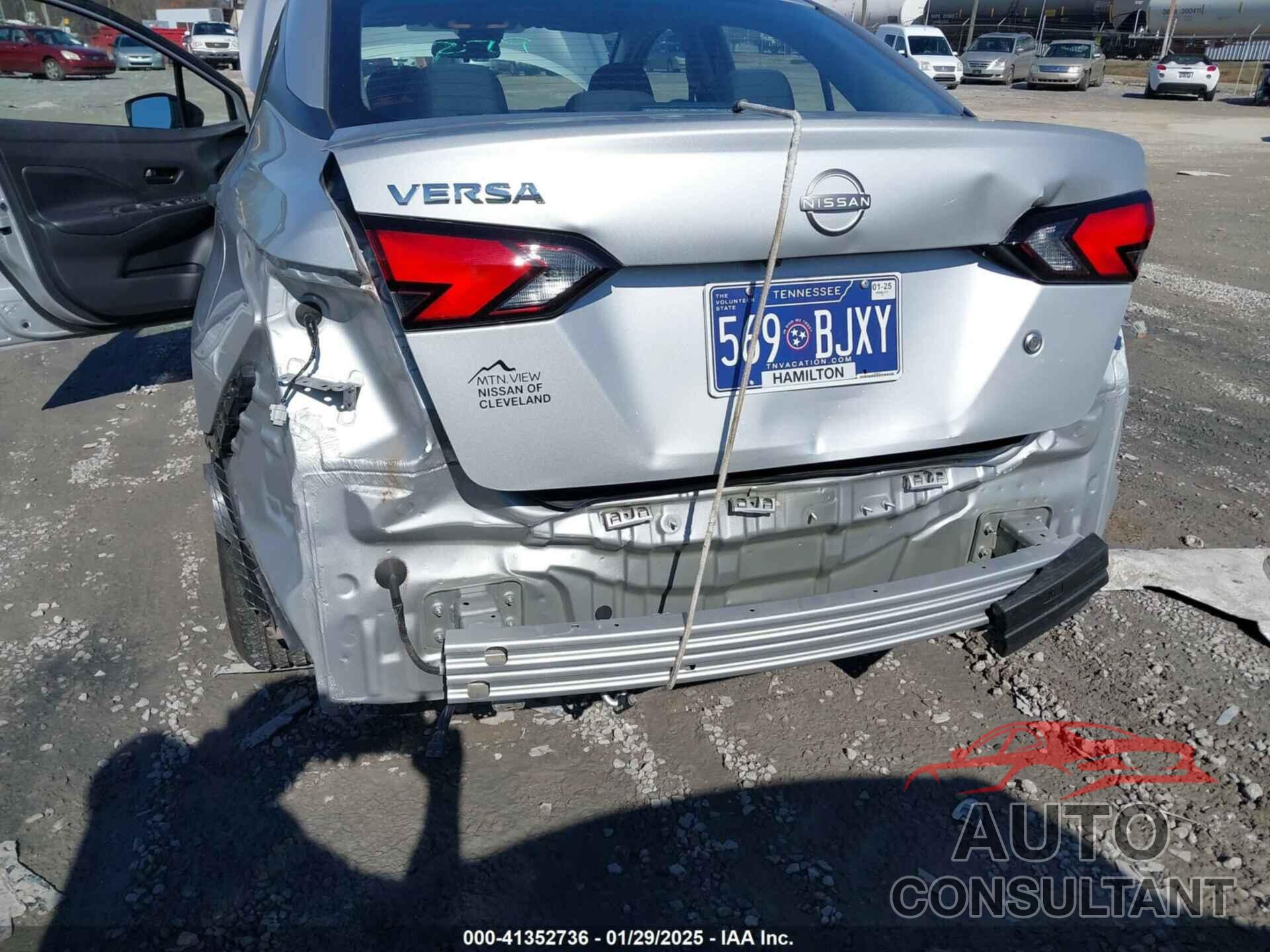 NISSAN VERSA 2023 - 3N1CN8BV4PL819454