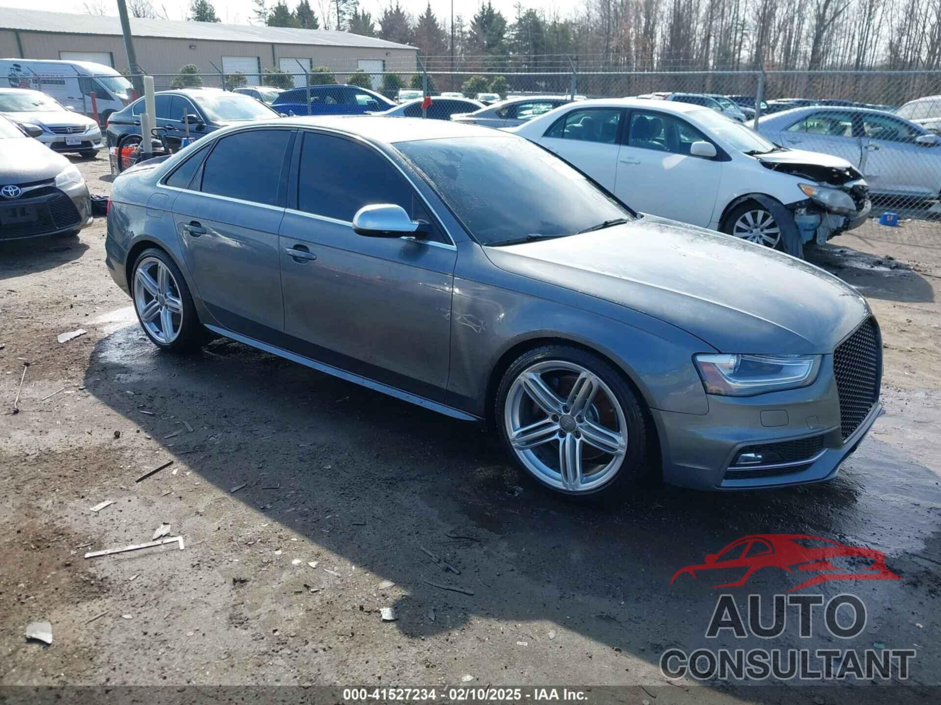 AUDI S4 2014 - WAUBGAFLXEA075296