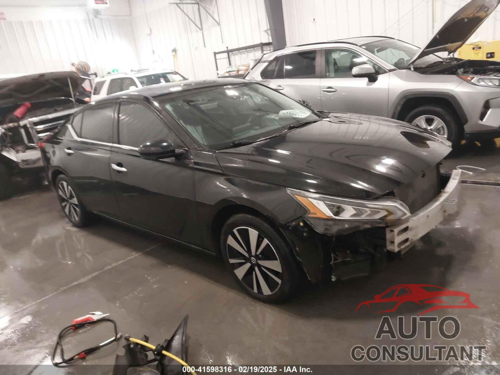 NISSAN ALTIMA 2019 - 1N4BL4EV1KC162190