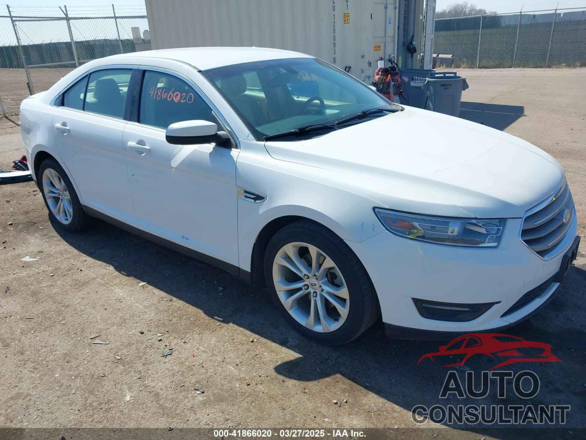FORD TAURUS 2013 - 1FAHP2E83DG215027