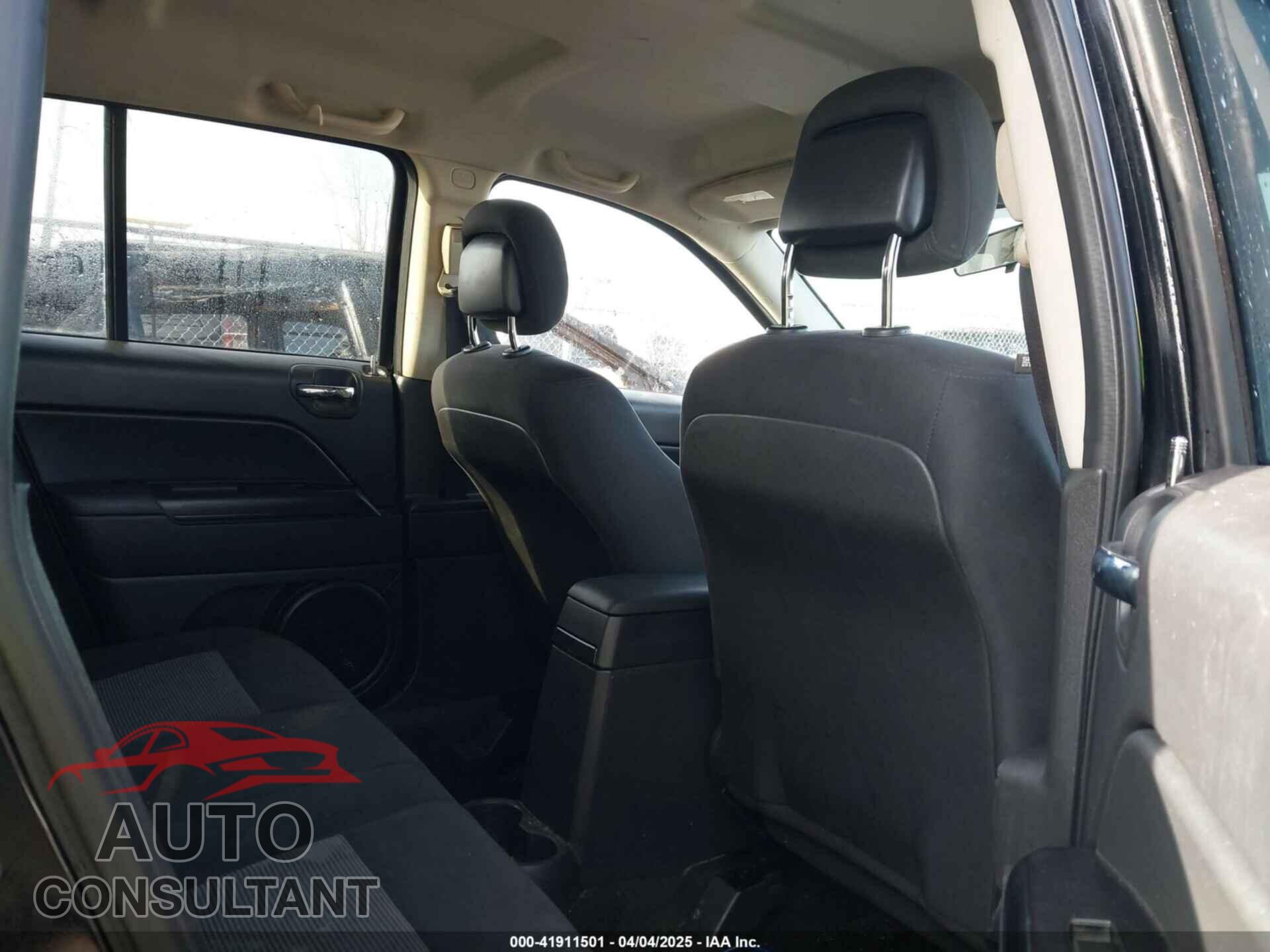 JEEP COMPASS 2015 - 1C4NJDBBXFD114579