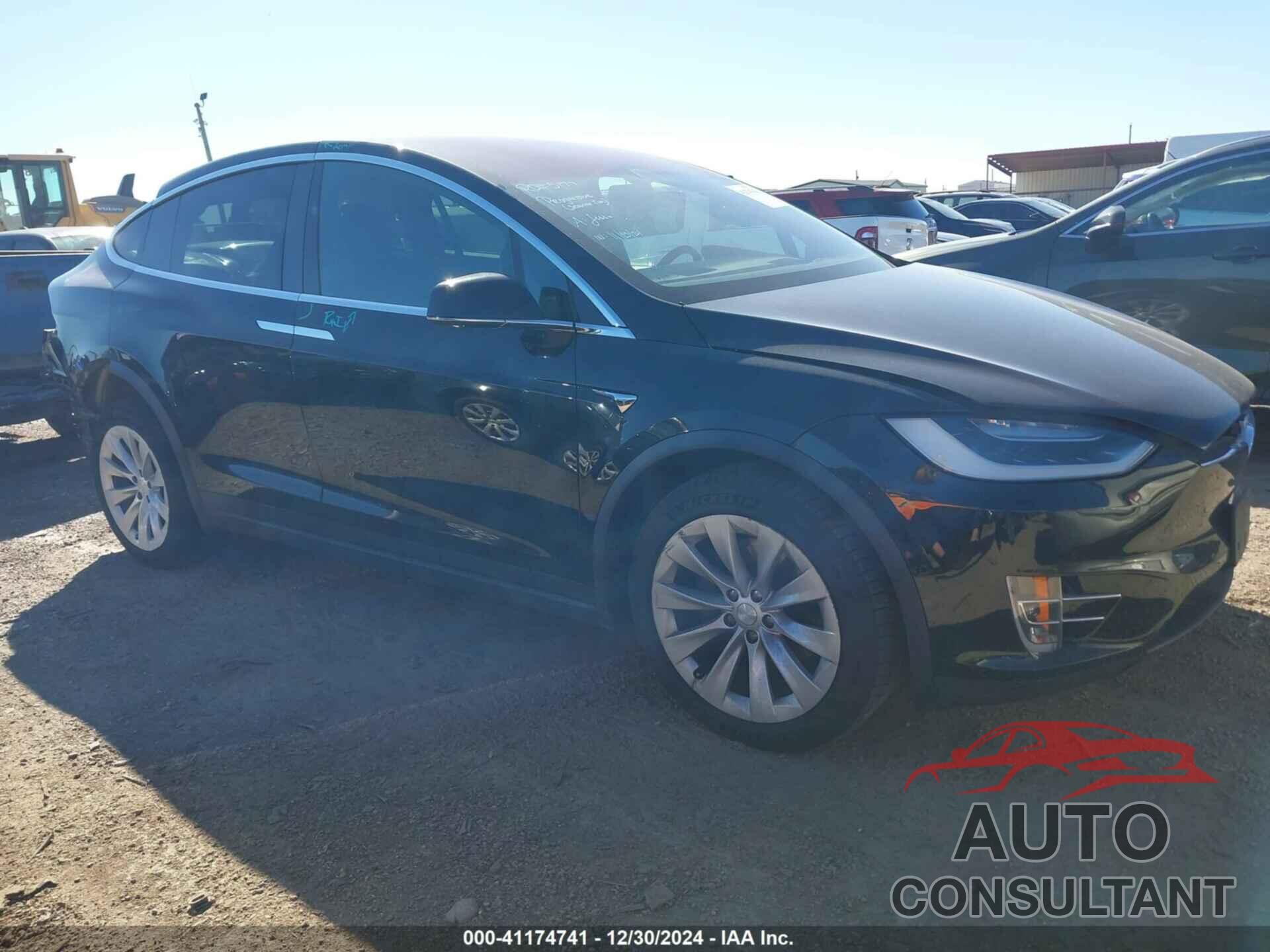 TESLA MODEL X 2019 - 5YJXCDE2XKF161371