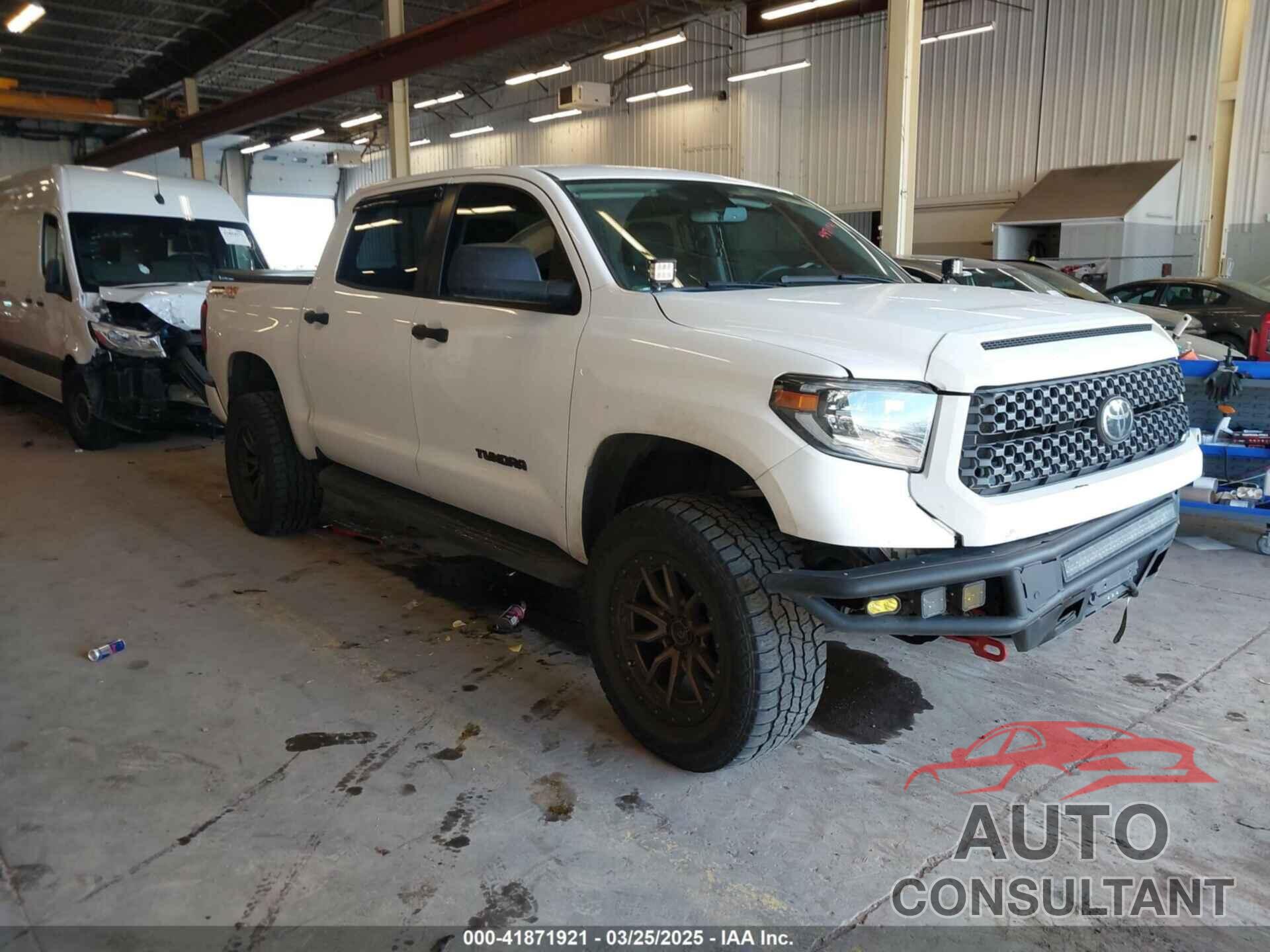 TOYOTA TUNDRA 2020 - 5TFDY5F1XLX872723