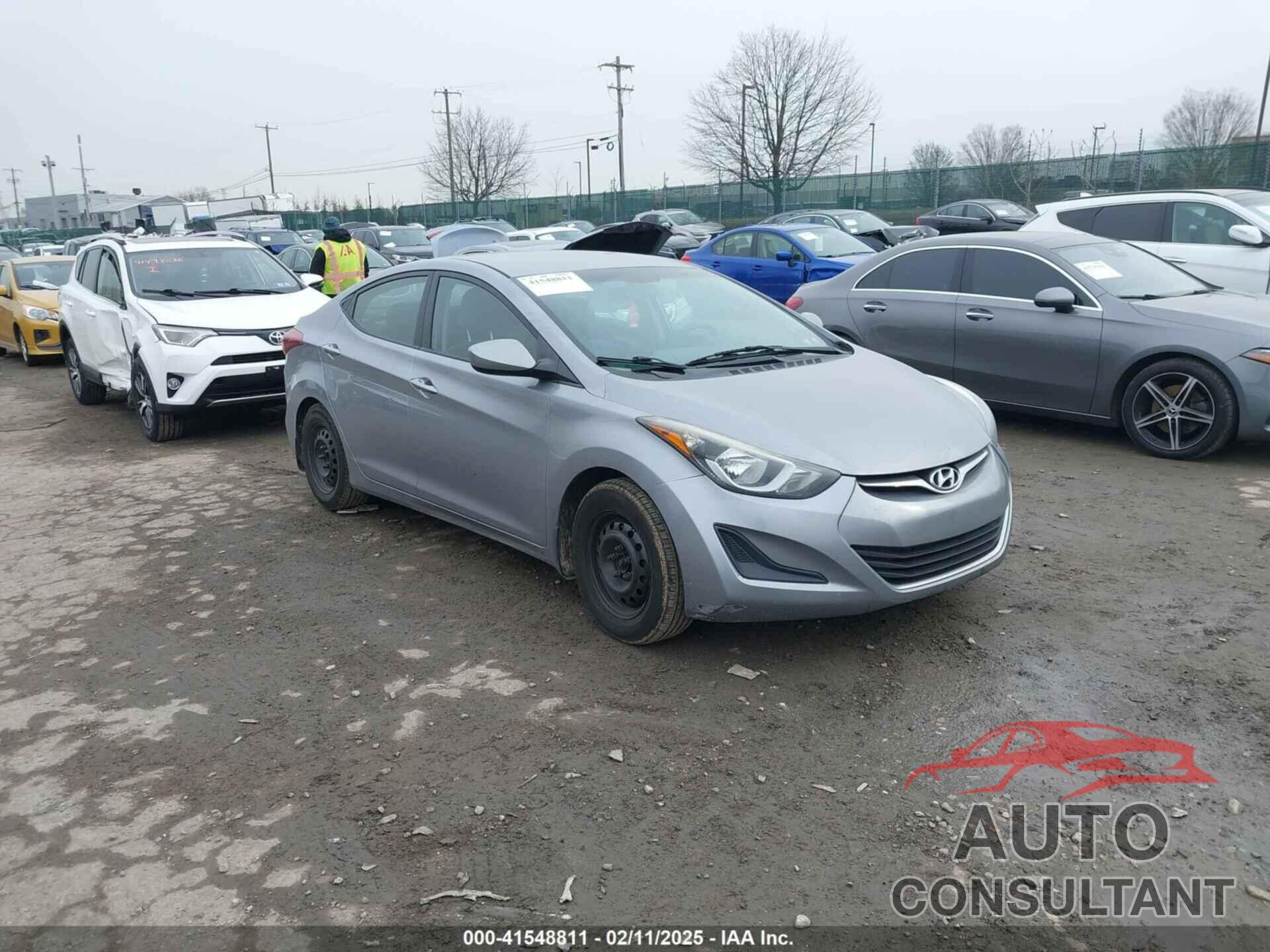 HYUNDAI ELANTRA 2016 - 5NPDH4AE0GH750779