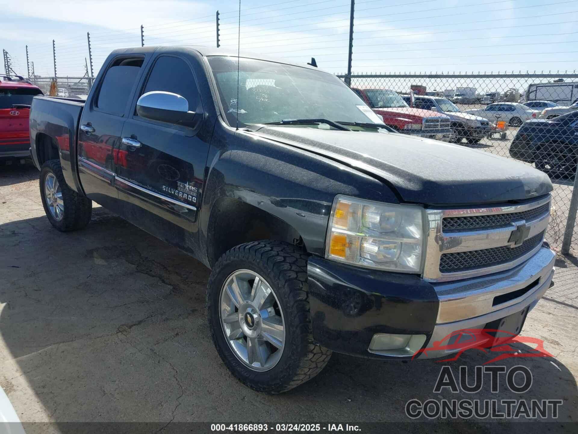 CHEVROLET SILVERADO 1500 2013 - 3GCPCSE05DG379301