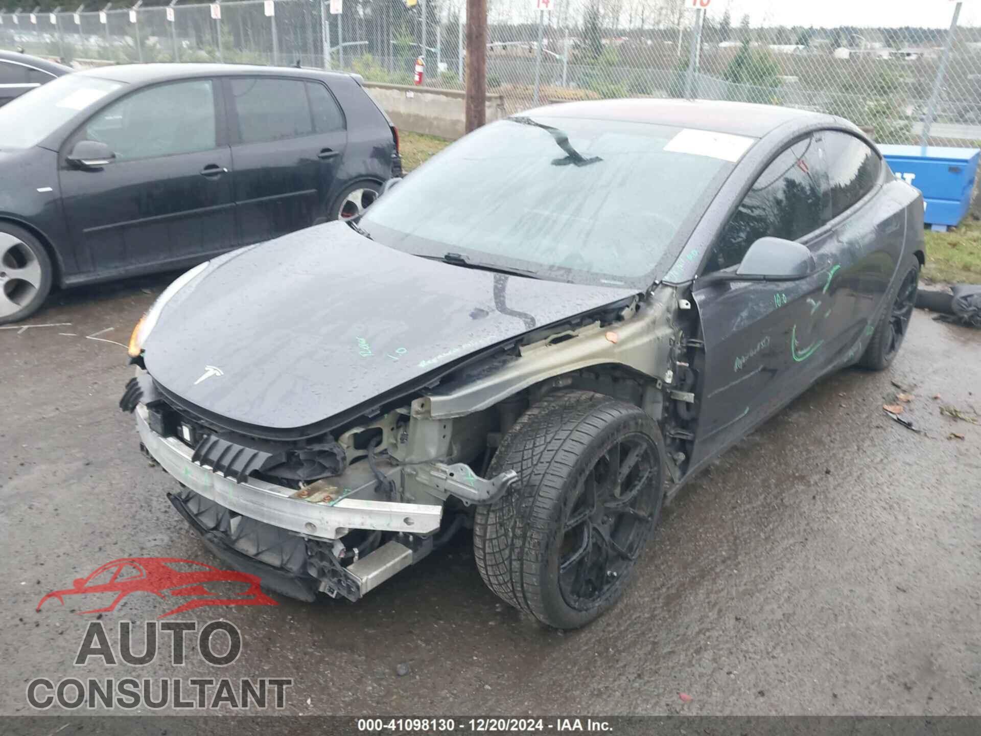 TESLA MODEL 3 2018 - 5YJ3E1EAXJF012021