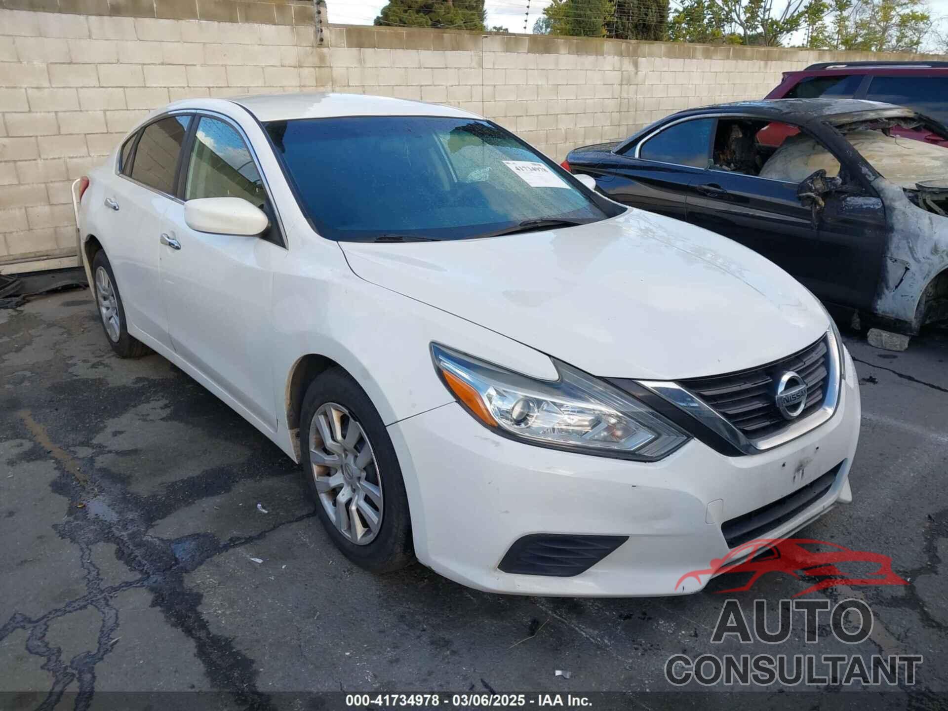 NISSAN ALTIMA 2017 - 1N4AL3AP9HN352099