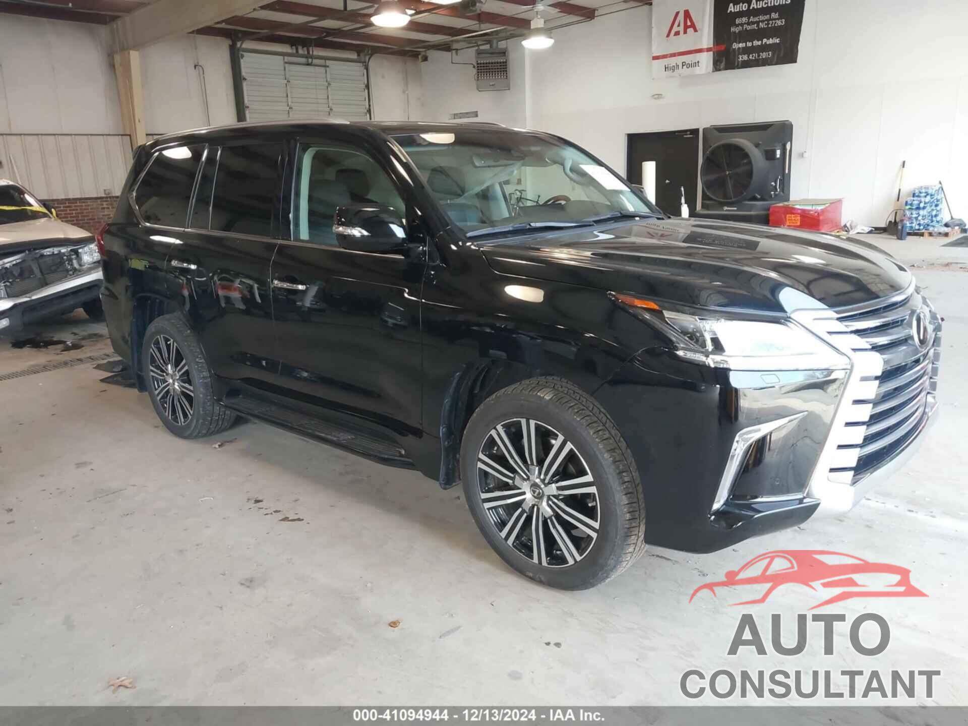 LEXUS LX 570 2021 - JTJFY7AX9M4347443