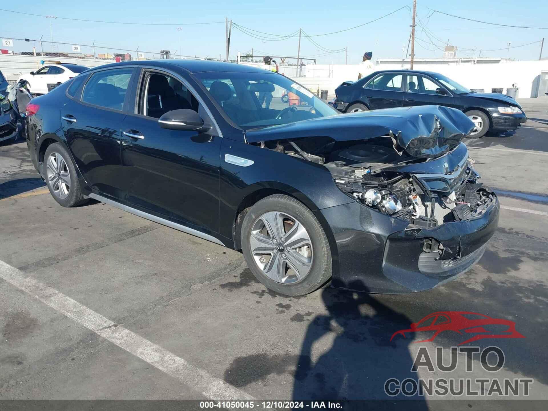 KIA OPTIMA HYBRID 2017 - KNAGU4LEXH5012573