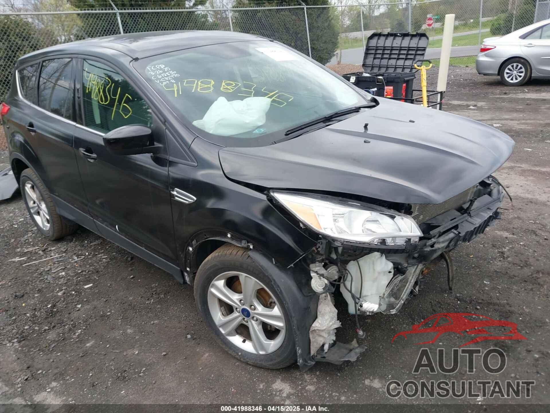 FORD ESCAPE 2015 - 1FMCU0GX4FUC32490