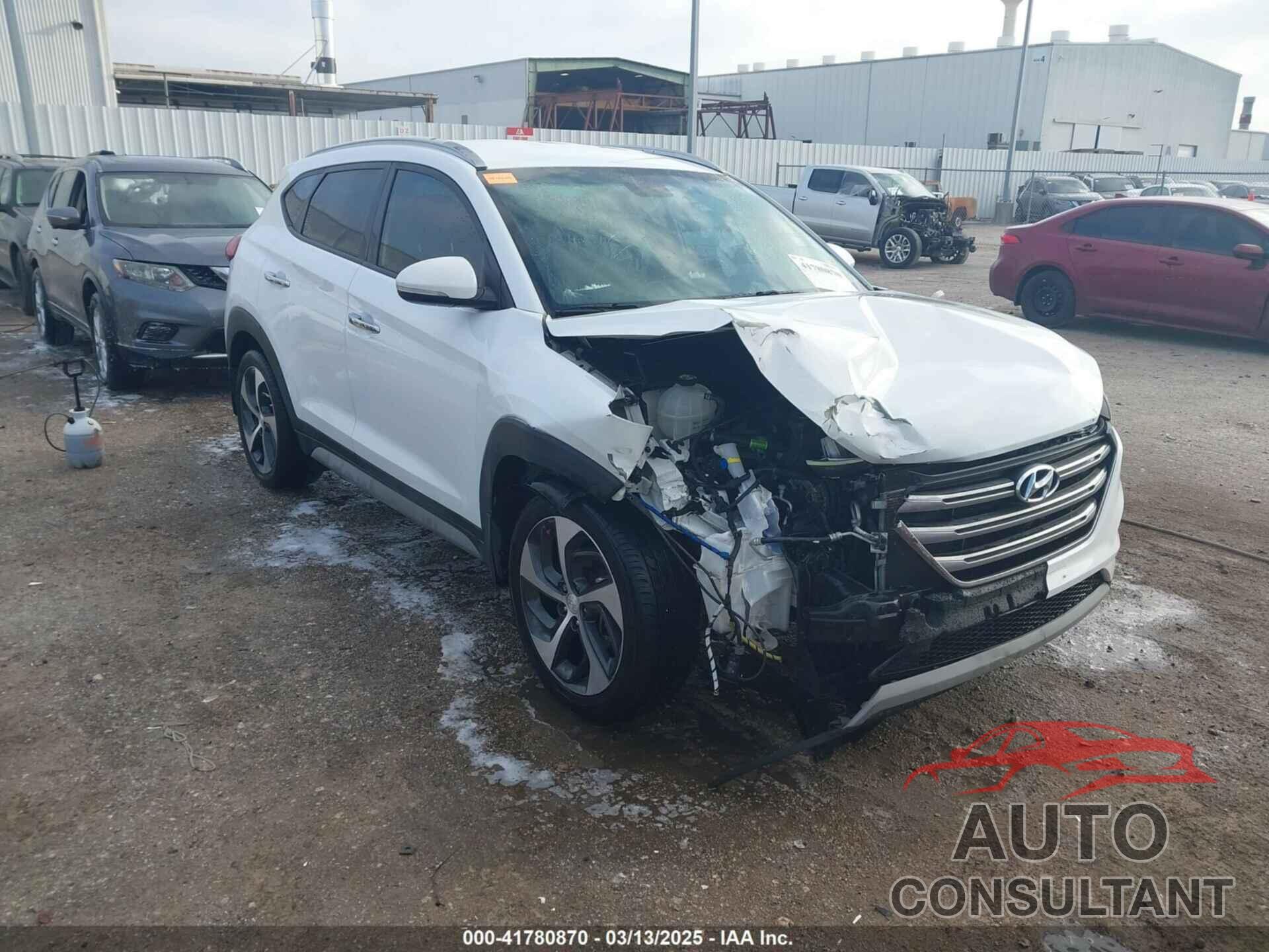 HYUNDAI TUCSON 2018 - KM8J33A22JU677697