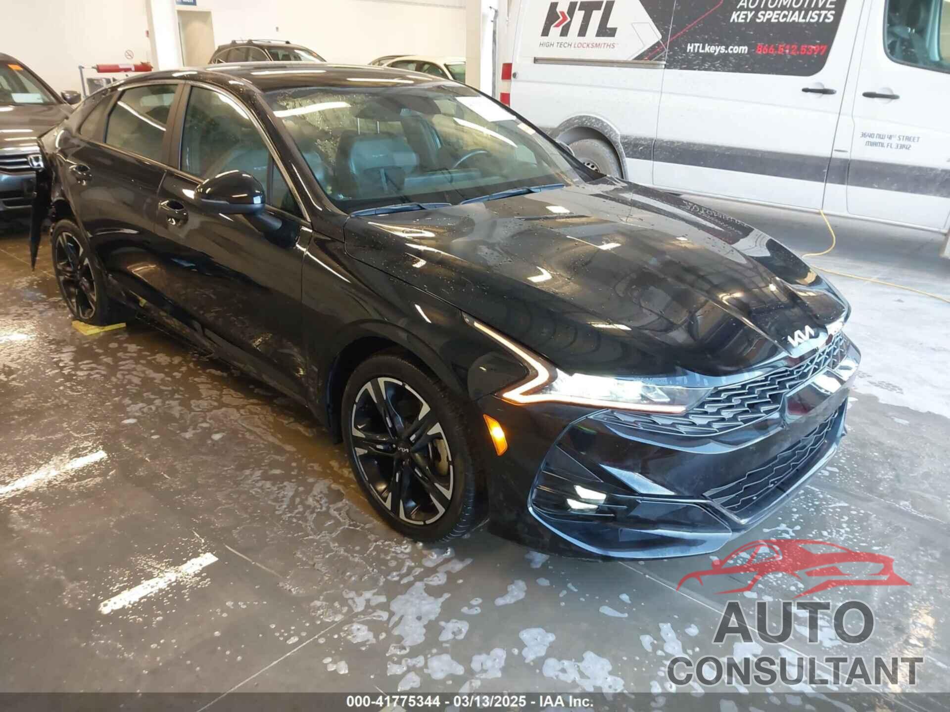 KIA K5 2022 - 5XXG64J23NG166510