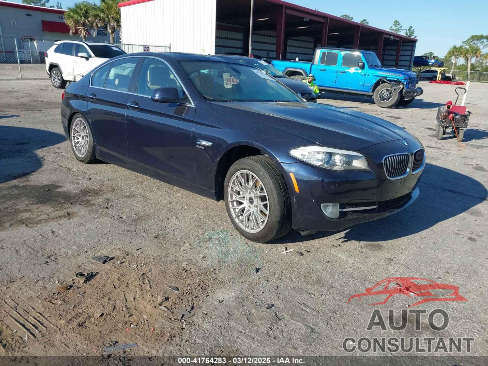 BMW 528I 2012 - WBAXH5C5XCDW03172